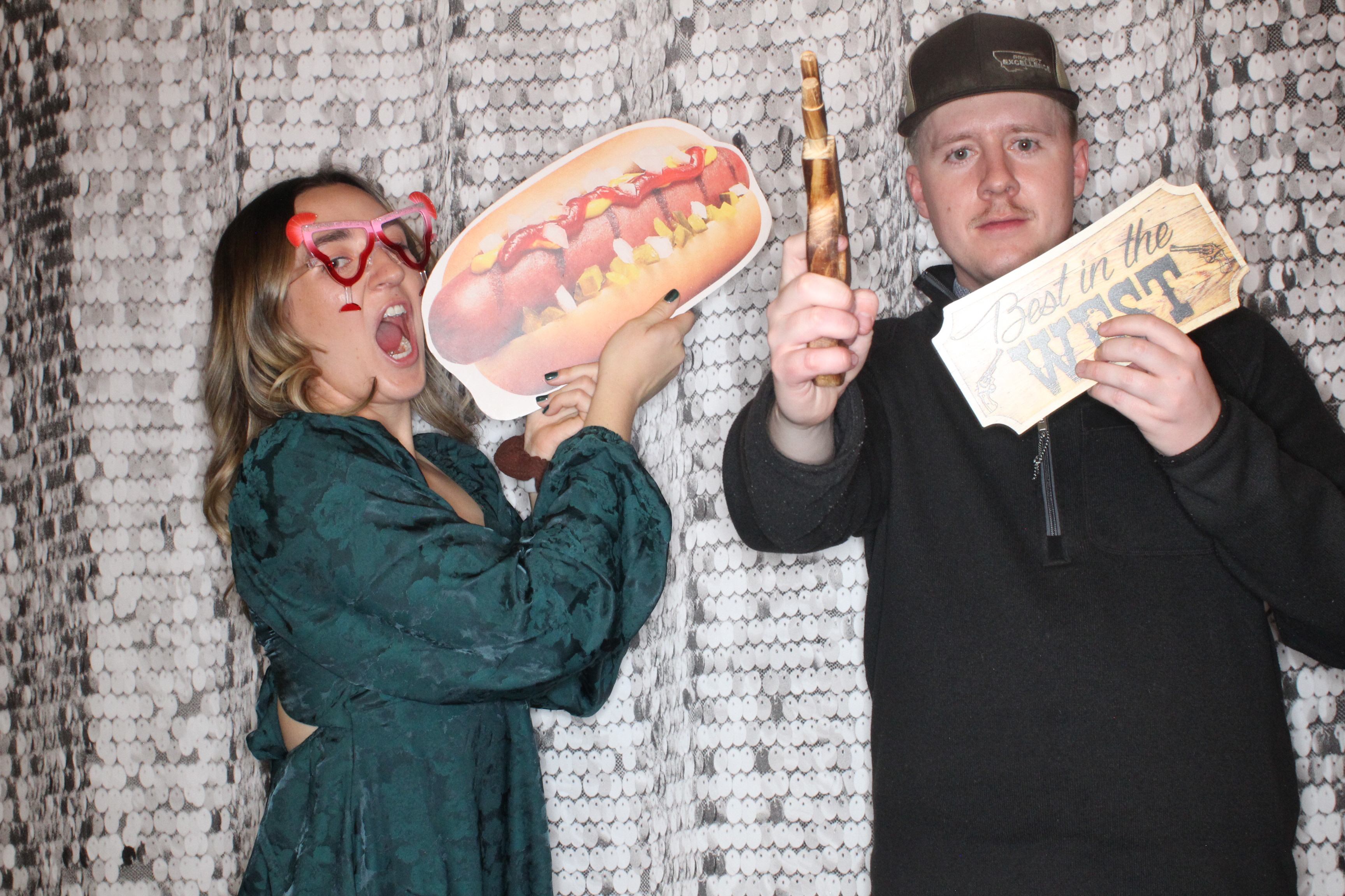 Phillips 66 Holiday Party | View more photos from the event at gallery.photoboothbillings.com/u/PhotoBoothBillings/Phillips-66-Holiday-Party