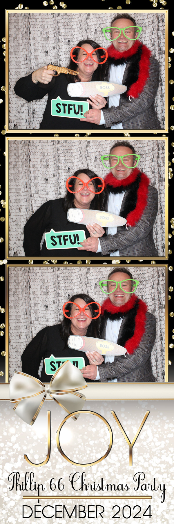 Phillips 66 Holiday Party | View more photos from the event at gallery.photoboothbillings.com/u/PhotoBoothBillings/Phillips-66-Holiday-Party