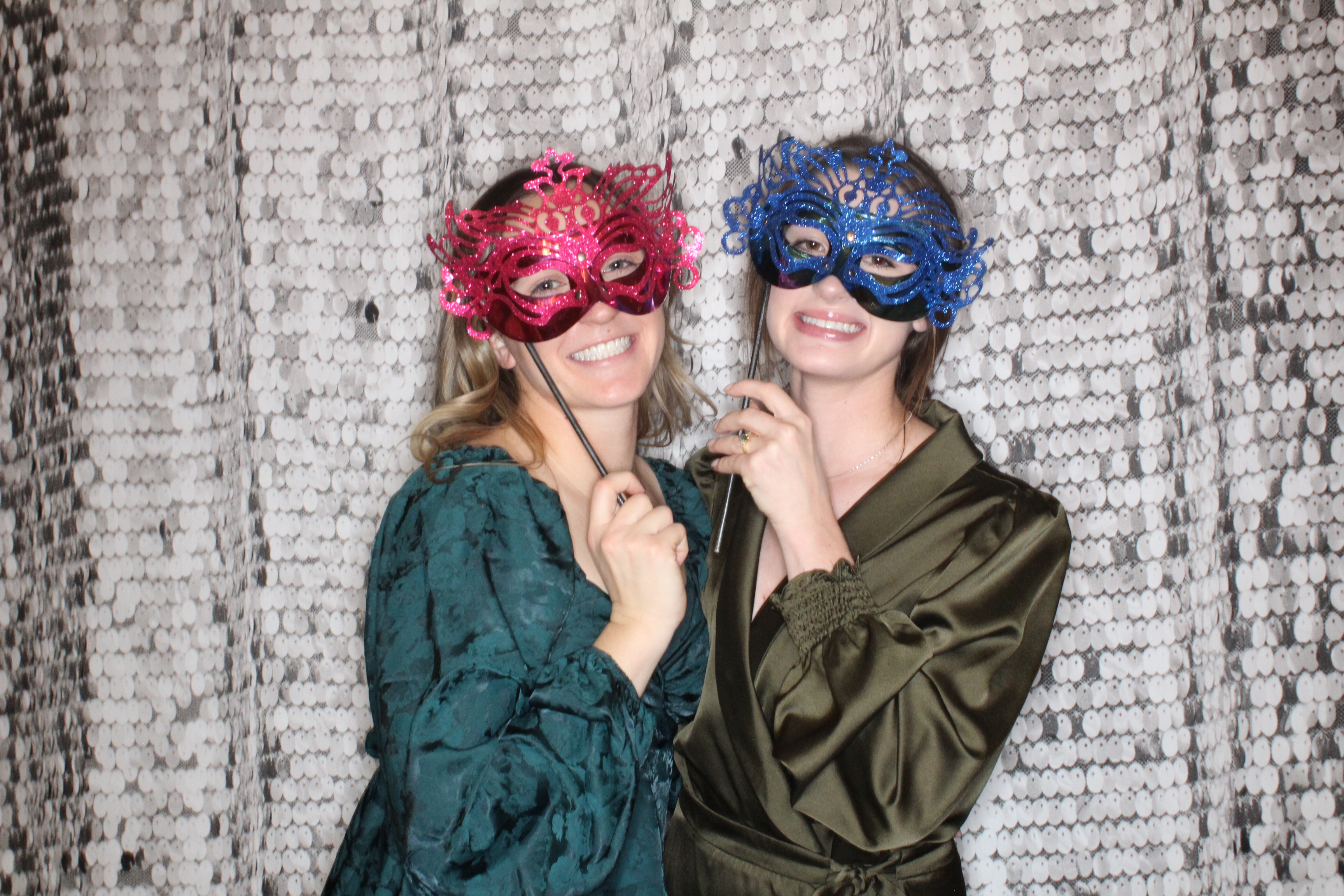 Phillips 66 Holiday Party | View more photos from the event at gallery.photoboothbillings.com/u/PhotoBoothBillings/Phillips-66-Holiday-Party