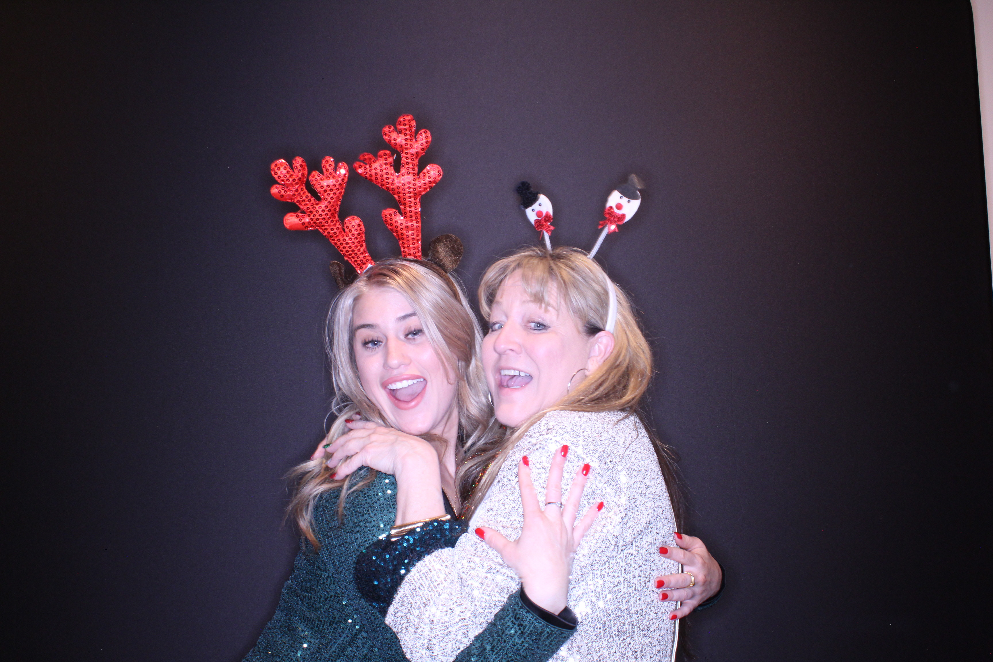 Ramaco Holiday Party | View more photos from the event at gallery.photoboothbillings.com/u/PhotoBoothBillings/Ramaco-Holiday-Party-0