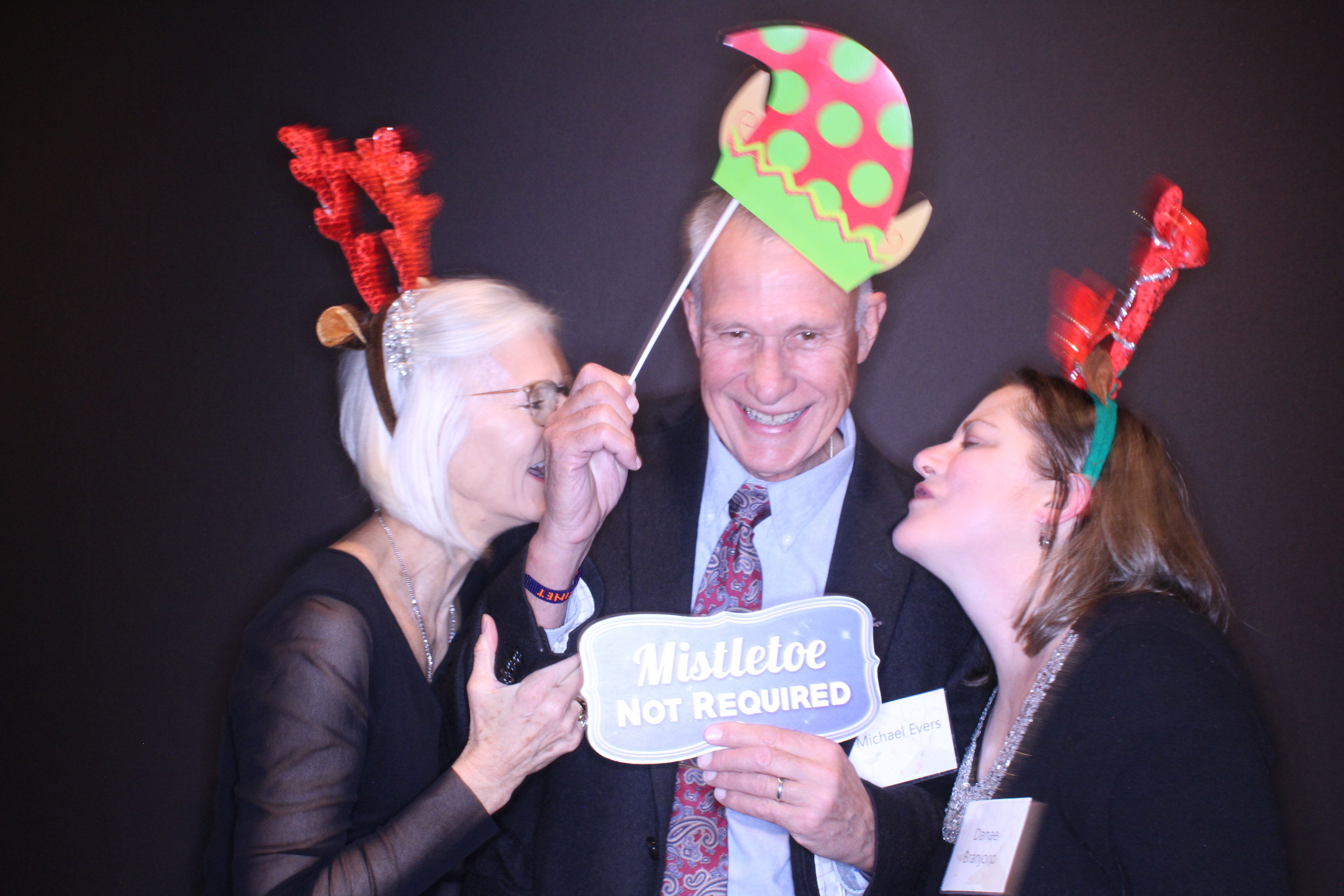 Ramaco Holiday Party | View more photos from the event at gallery.photoboothbillings.com/u/PhotoBoothBillings/Ramaco-Holiday-Party-0