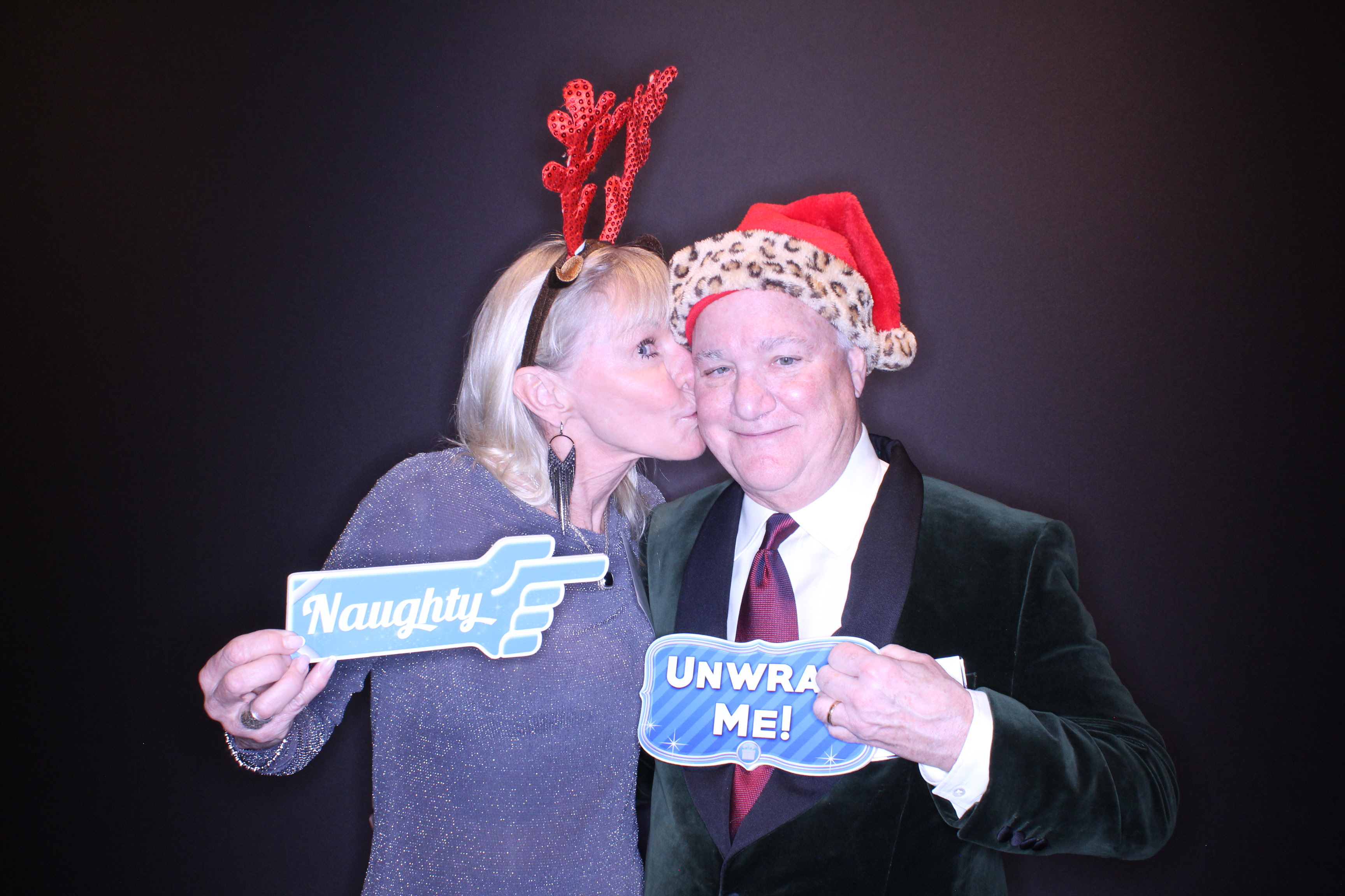 Ramaco Holiday Party | View more photos from the event at gallery.photoboothbillings.com/u/PhotoBoothBillings/Ramaco-Holiday-Party-0
