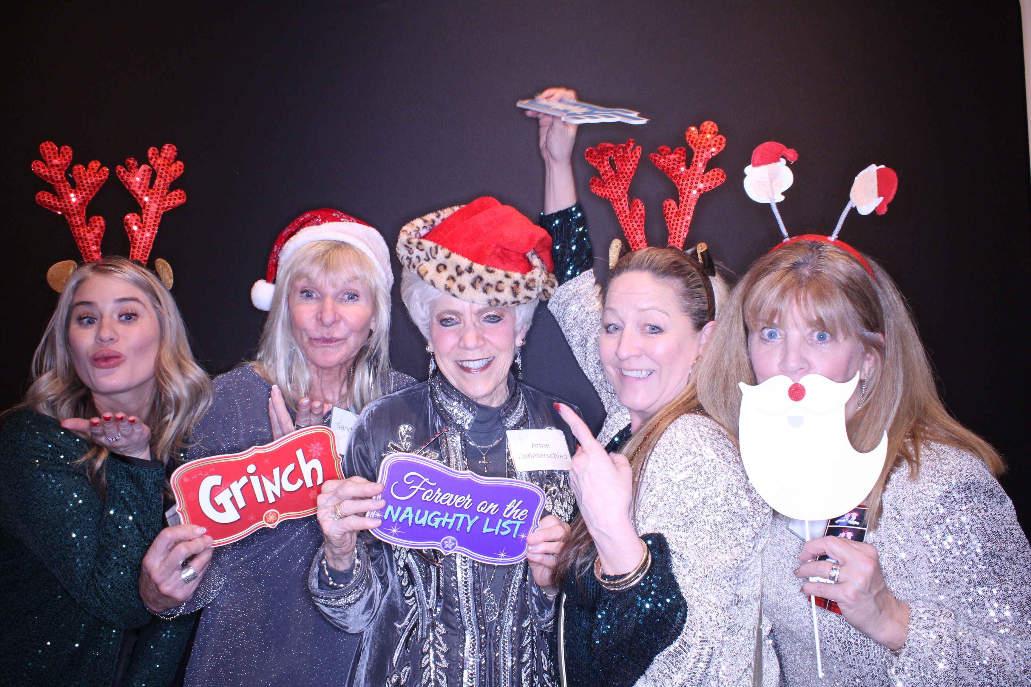 Ramaco Holiday Party | View more photos from the event at gallery.photoboothbillings.com/u/PhotoBoothBillings/Ramaco-Holiday-Party-0