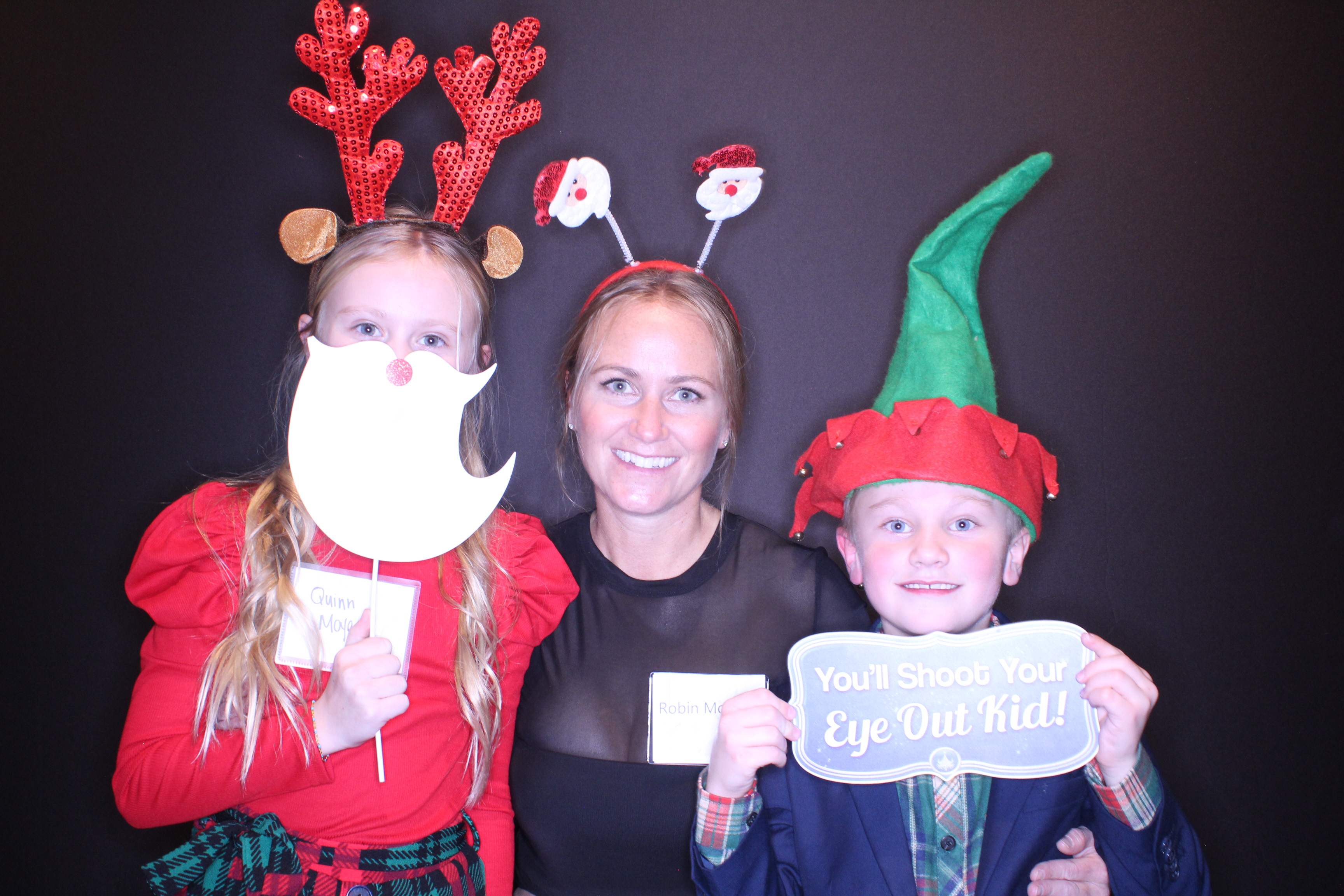 Ramaco Holiday Party | View more photos from the event at gallery.photoboothbillings.com/u/PhotoBoothBillings/Ramaco-Holiday-Party-0