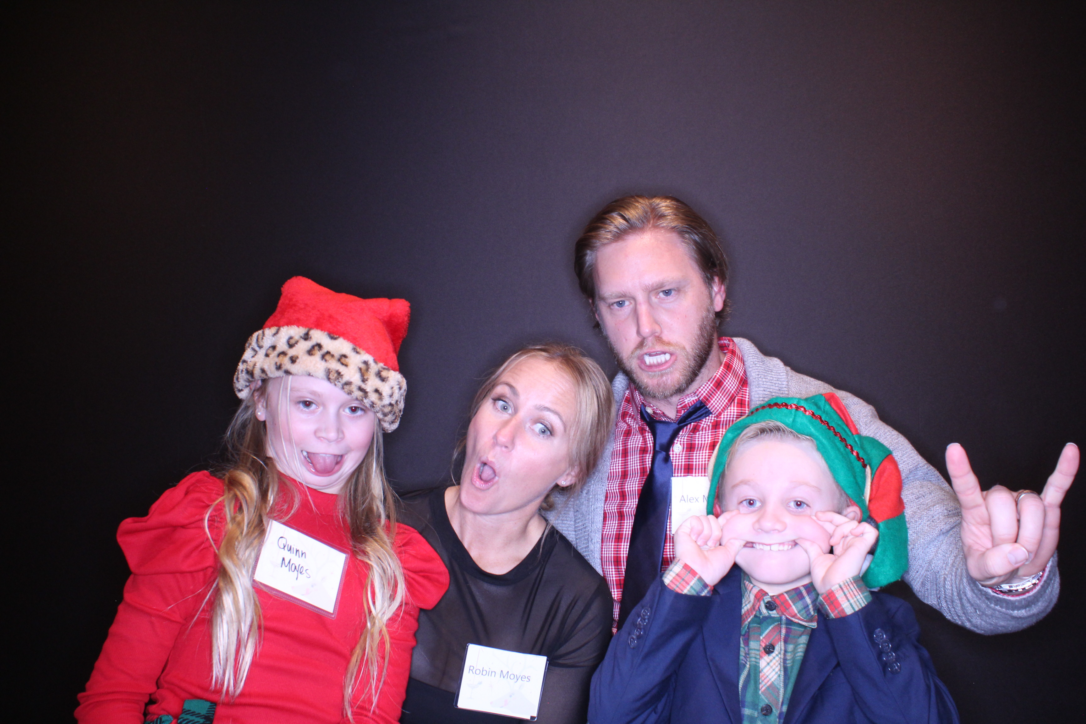 Ramaco Holiday Party | View more photos from the event at gallery.photoboothbillings.com/u/PhotoBoothBillings/Ramaco-Holiday-Party-0
