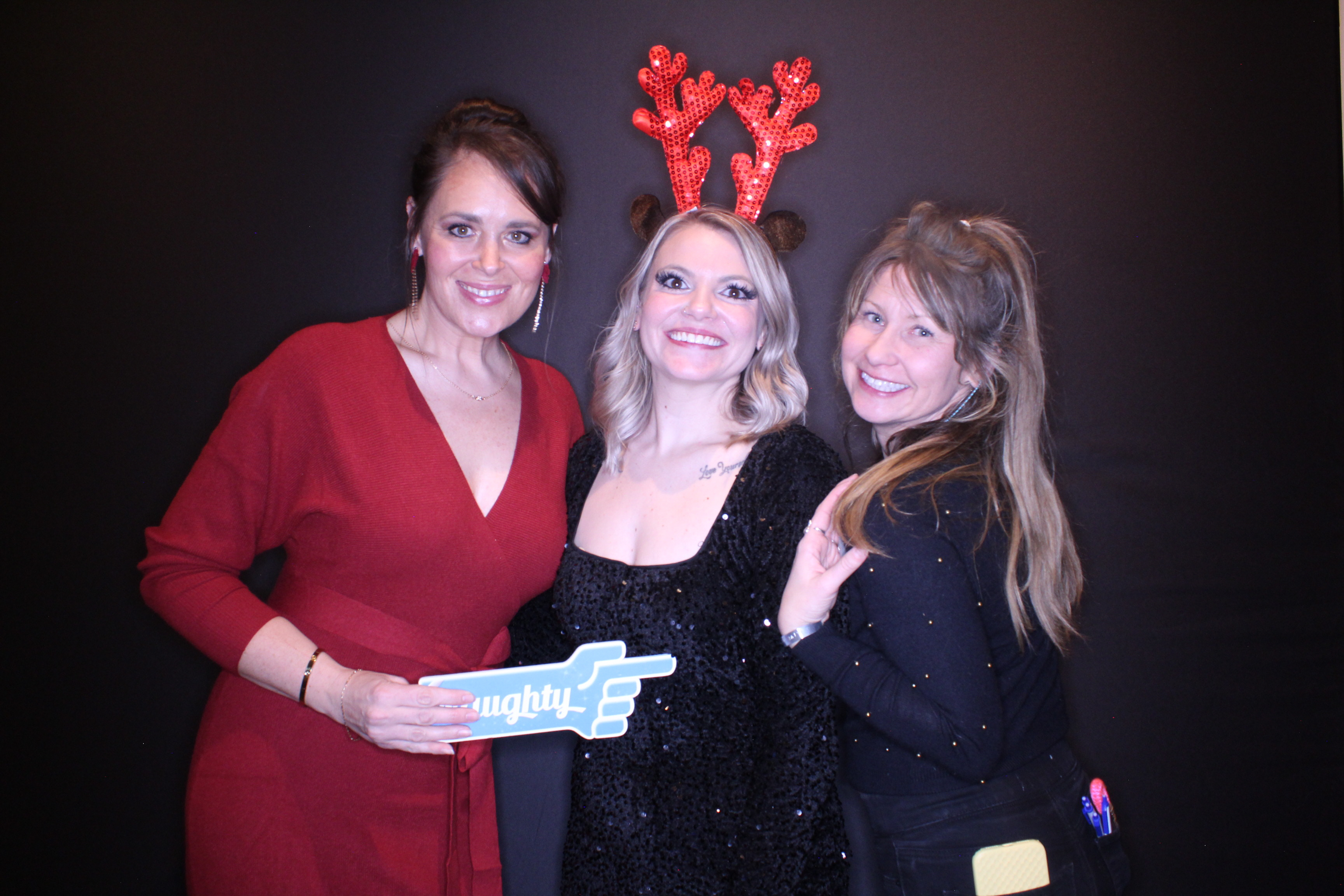 Ramaco Holiday Party | View more photos from the event at gallery.photoboothbillings.com/u/PhotoBoothBillings/Ramaco-Holiday-Party-0