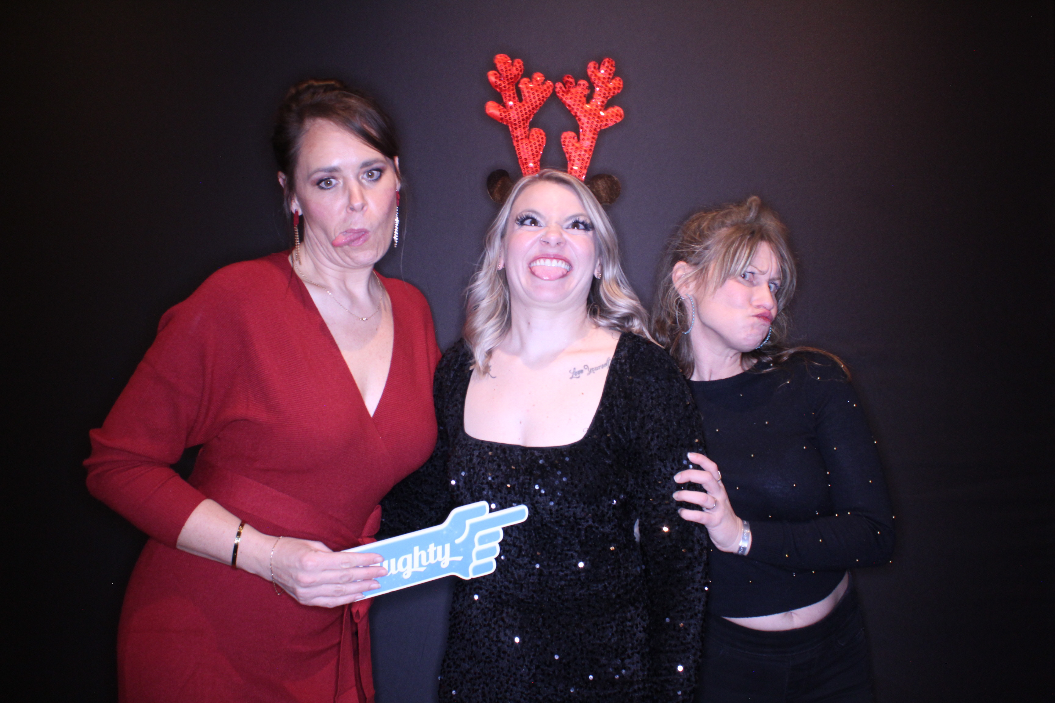 Ramaco Holiday Party | View more photos from the event at gallery.photoboothbillings.com/u/PhotoBoothBillings/Ramaco-Holiday-Party-0