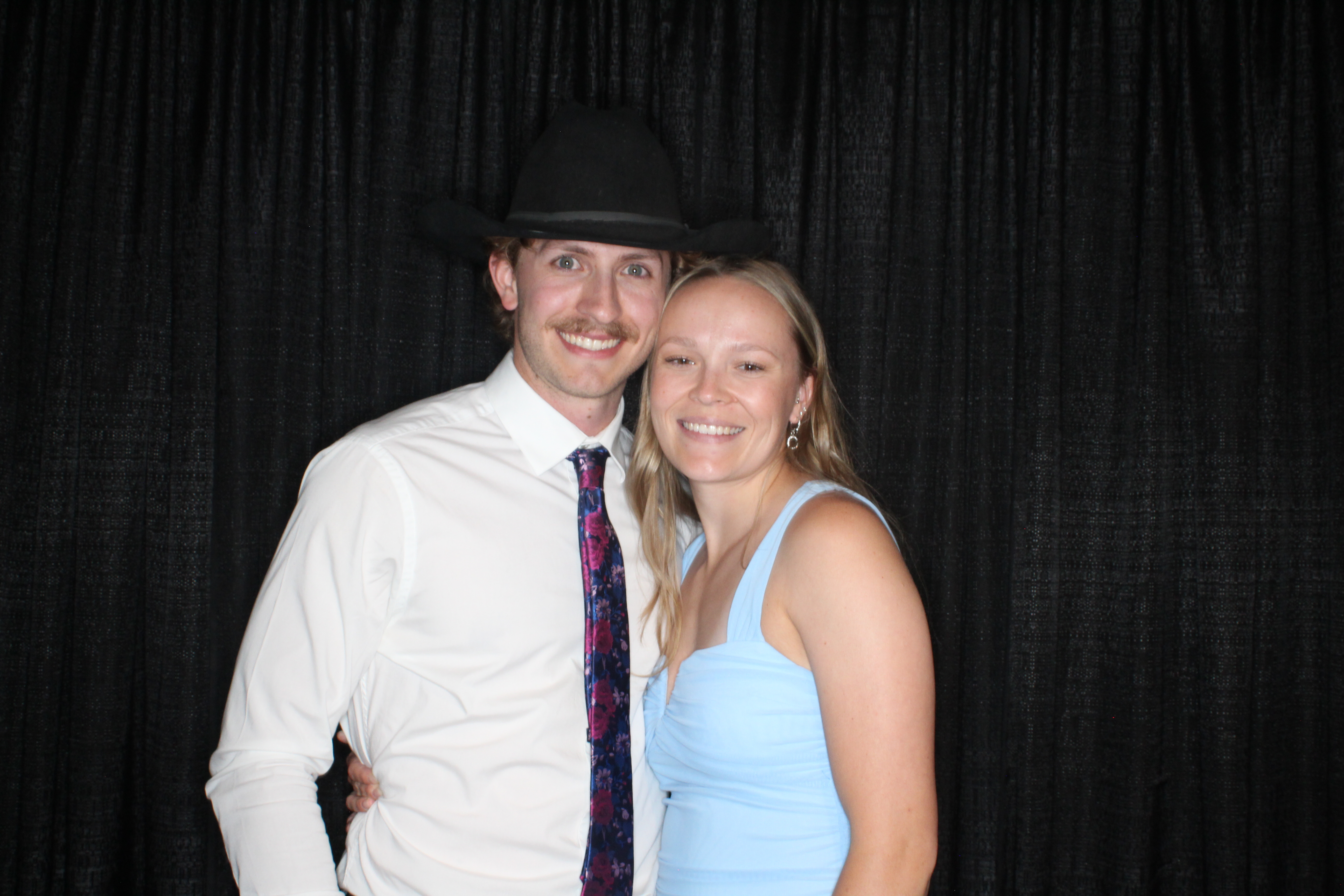 Sam and Ridge Wedding | View more photos from the event at gallery.photoboothbillings.com/u/PhotoBoothBillings/Sam-and-Ridge-Wedding