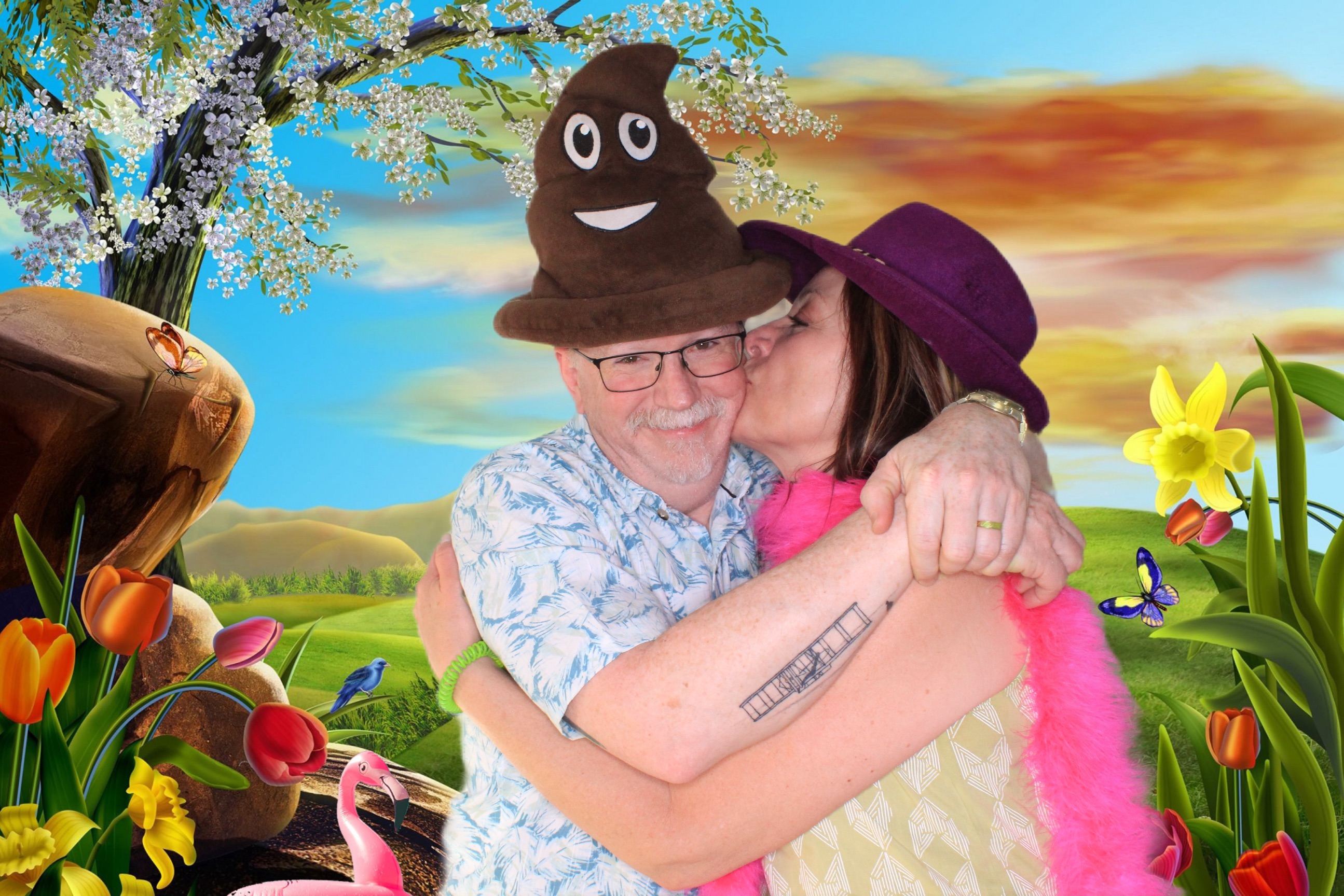 Summer Party 2024 | View more photos from the event at gallery.photoboothbillings.com/u/PhotoBoothBillings/Summer-Party-2024