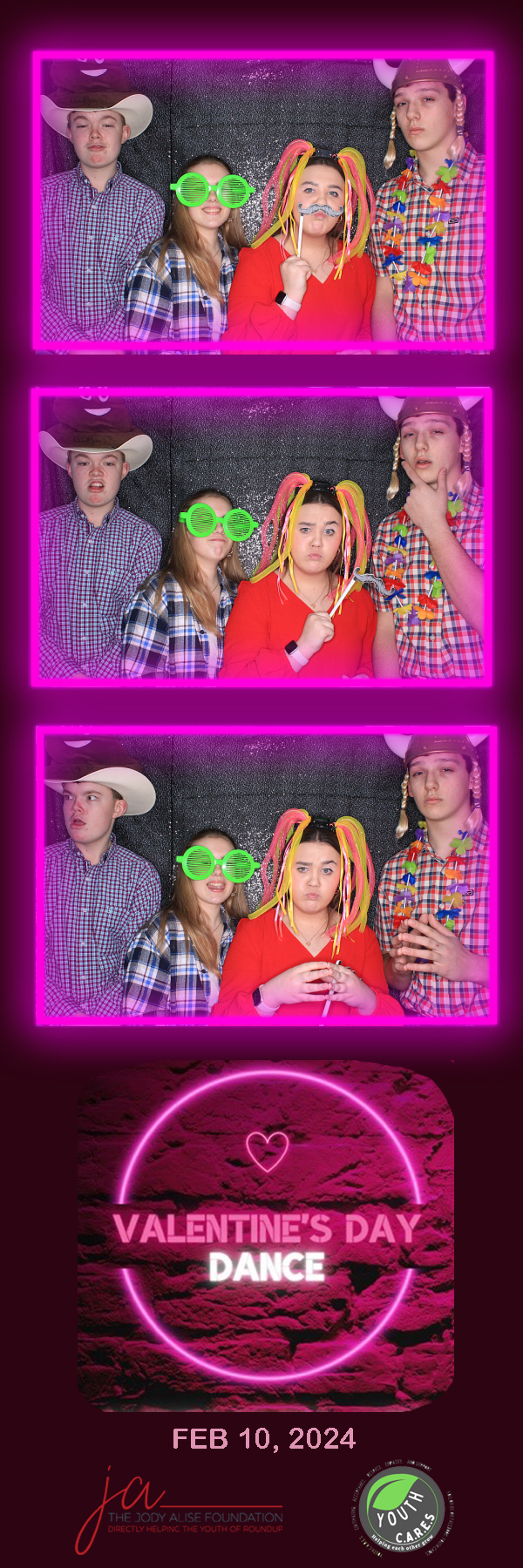 Valentine's Dance | View more photos from the event at gallery.photoboothbillings.com/u/PhotoBoothBillings/Valentines-Dance