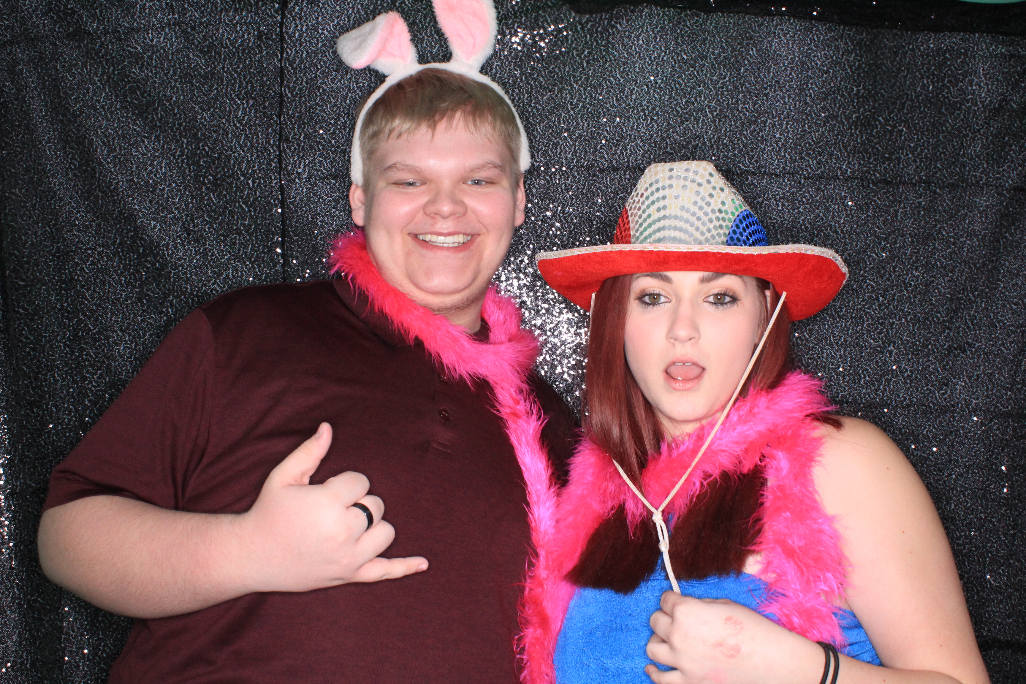 Valentine's Dance | View more photos from the event at gallery.photoboothbillings.com/u/PhotoBoothBillings/Valentines-Dance