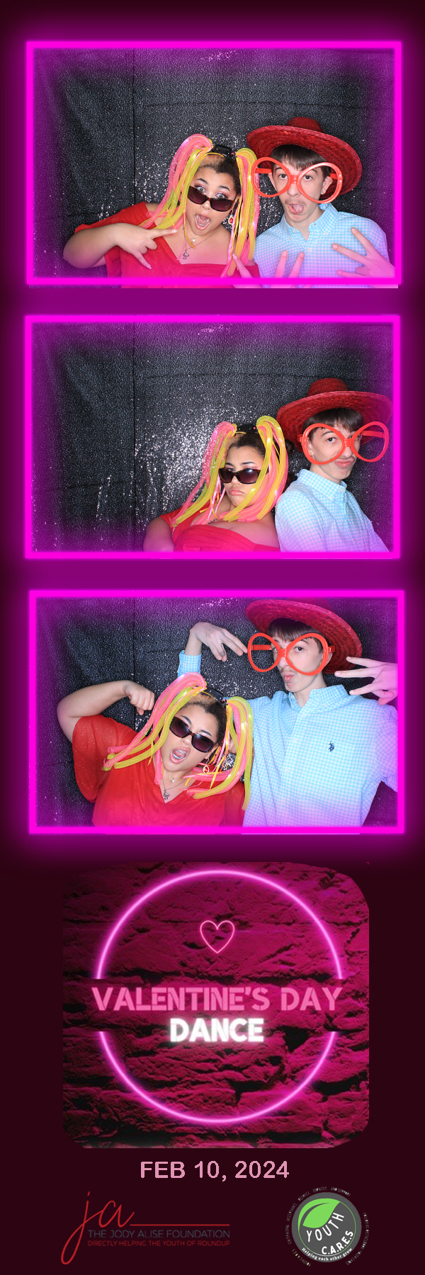Valentine's Dance | View more photos from the event at gallery.photoboothbillings.com/u/PhotoBoothBillings/Valentines-Dance