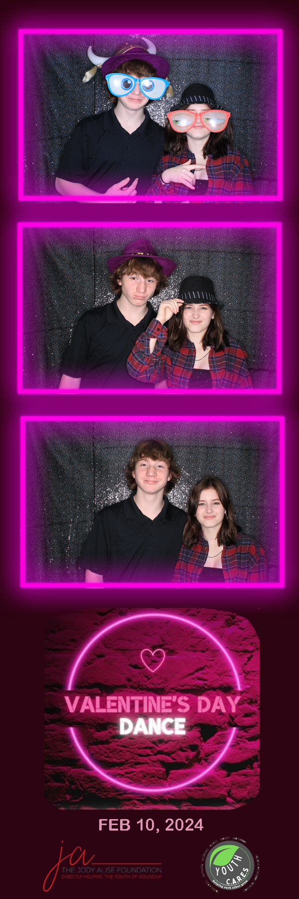 Valentine's Dance | View more photos from the event at gallery.photoboothbillings.com/u/PhotoBoothBillings/Valentines-Dance