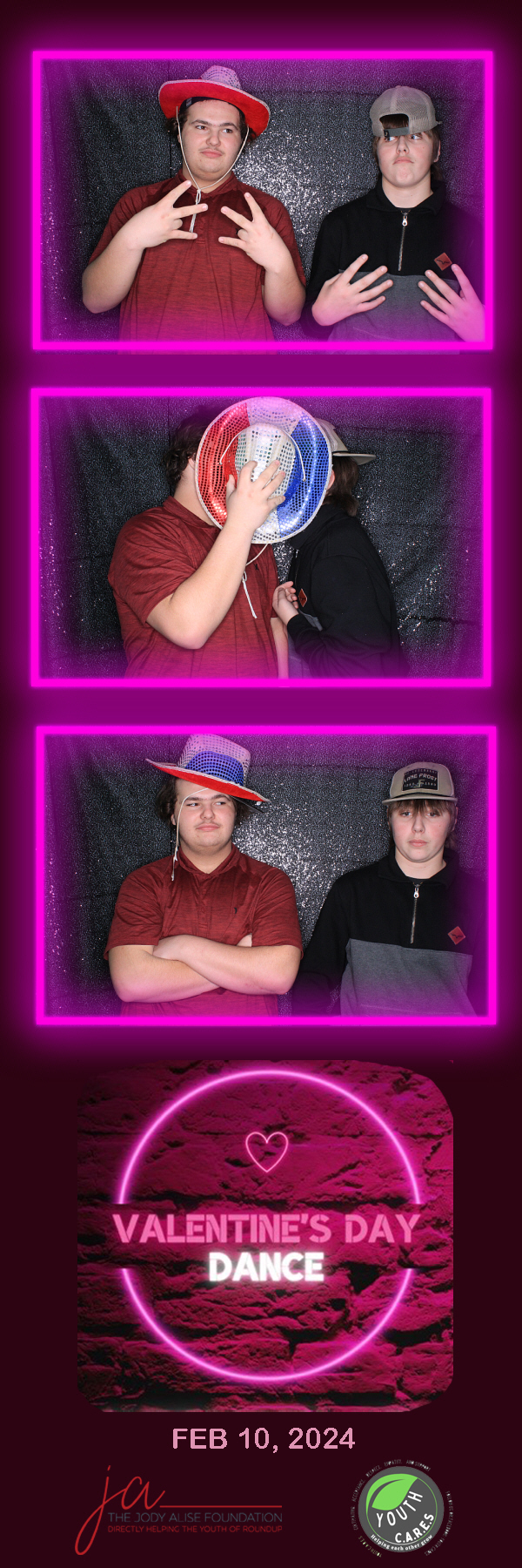 Valentine's Dance | View more photos from the event at gallery.photoboothbillings.com/u/PhotoBoothBillings/Valentines-Dance