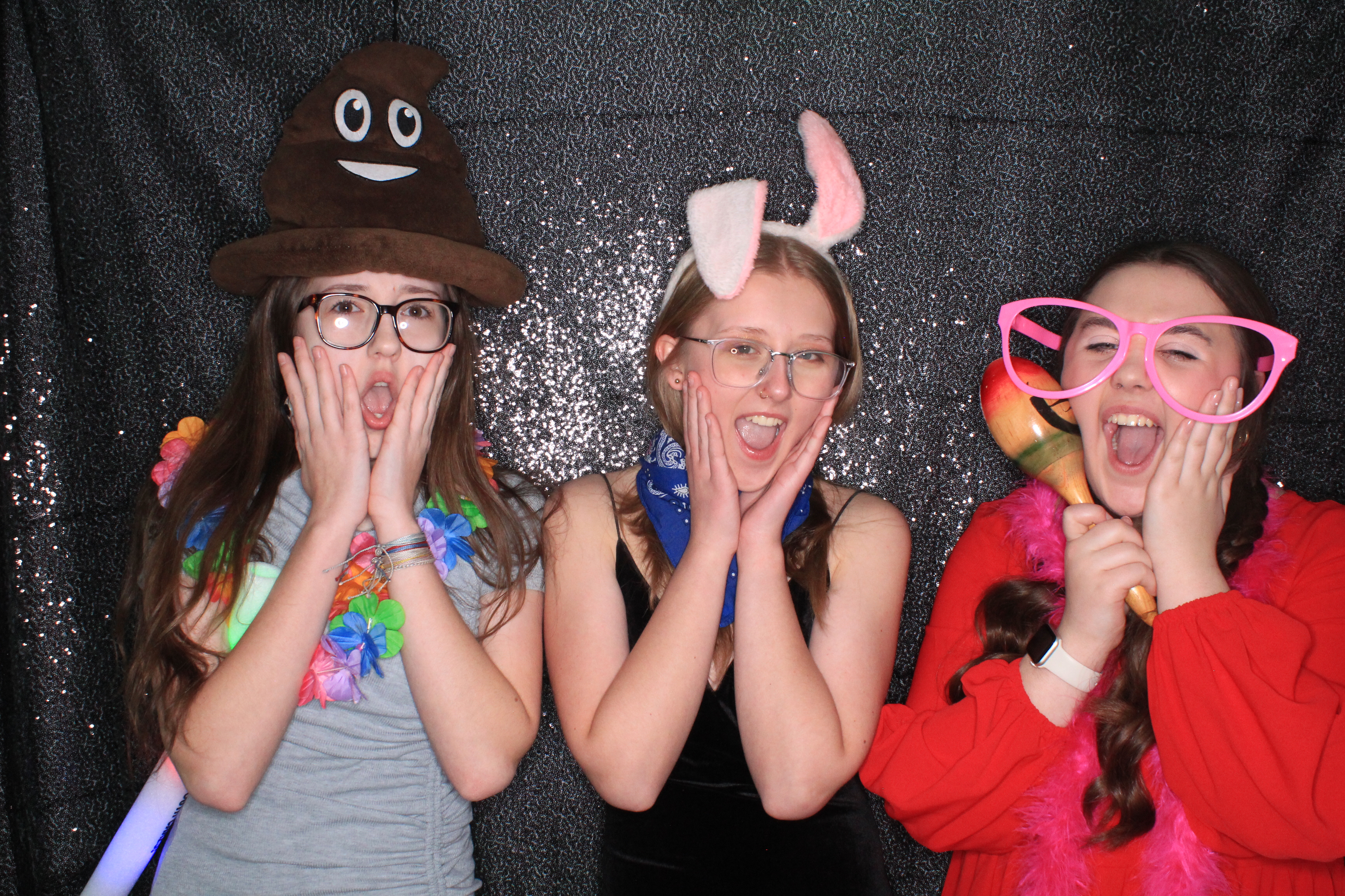 Valentine's Dance | View more photos from the event at gallery.photoboothbillings.com/u/PhotoBoothBillings/Valentines-Dance