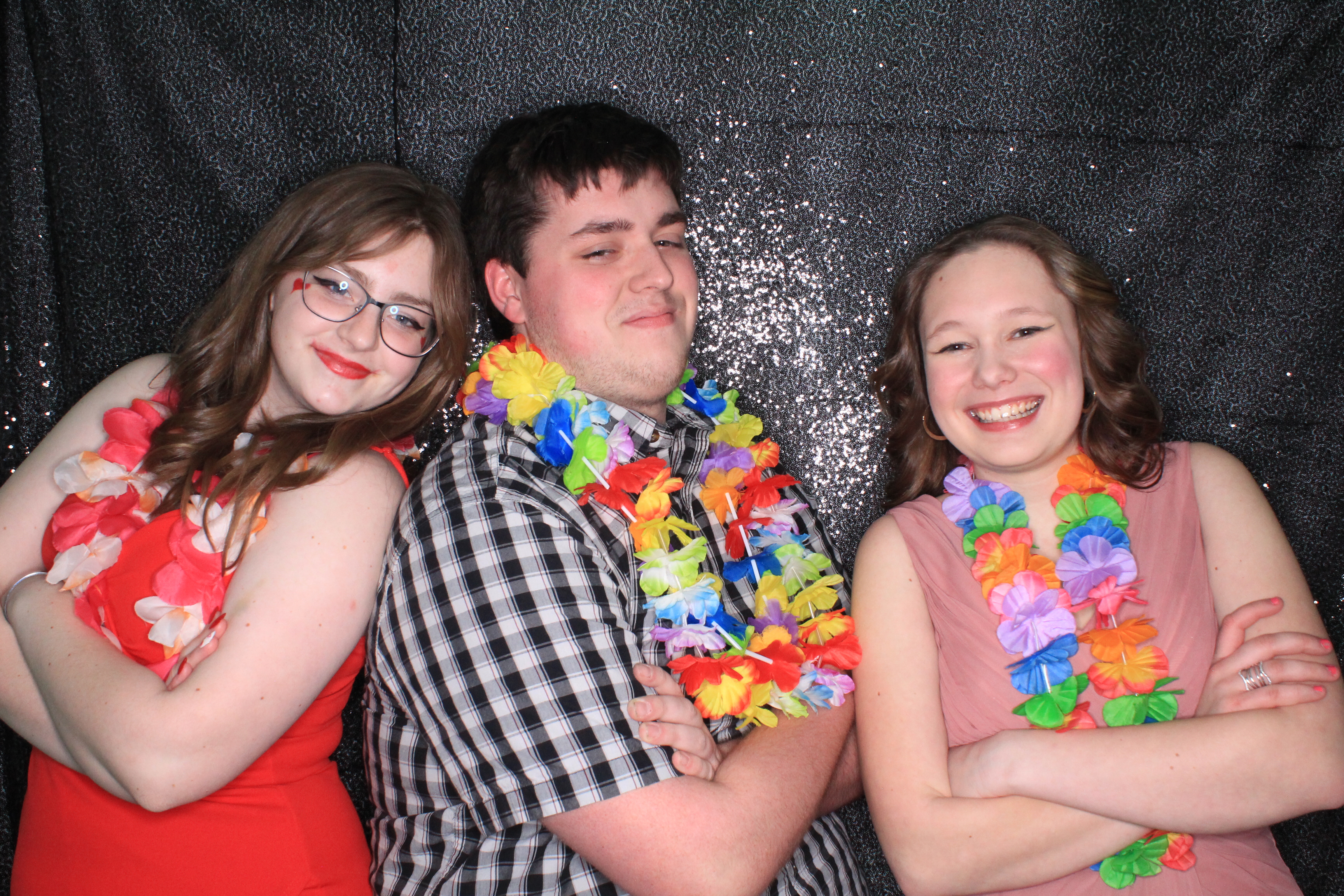 Valentine's Dance | View more photos from the event at gallery.photoboothbillings.com/u/PhotoBoothBillings/Valentines-Dance