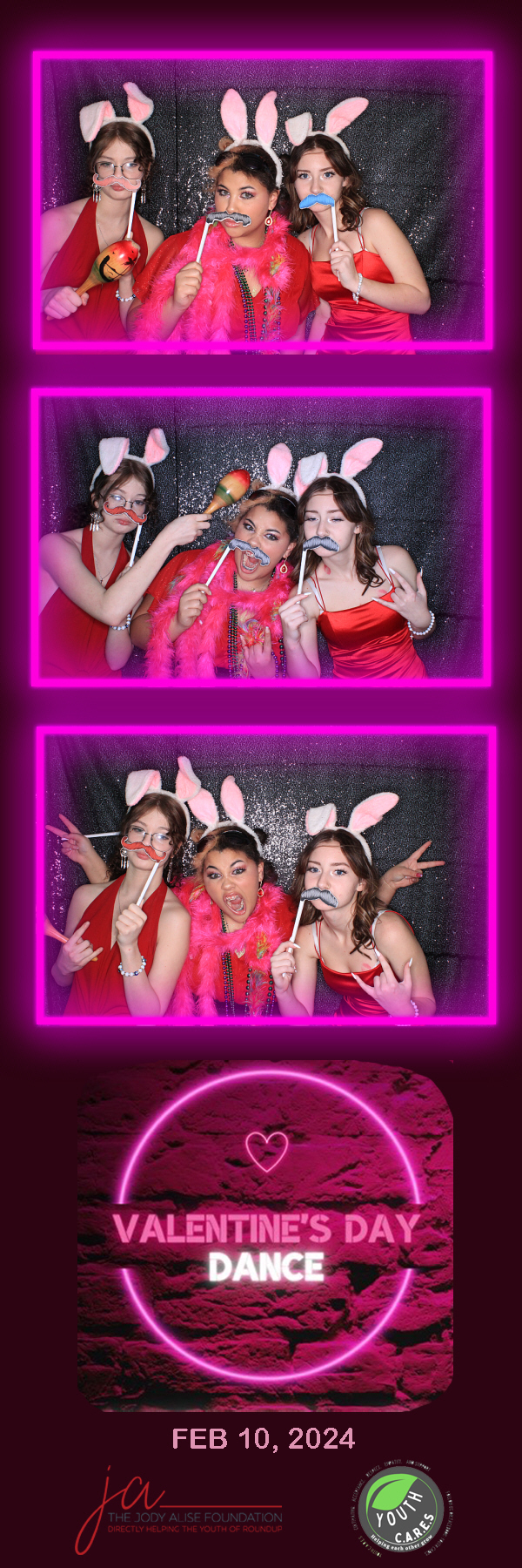 Valentine's Dance | View more photos from the event at gallery.photoboothbillings.com/u/PhotoBoothBillings/Valentines-Dance