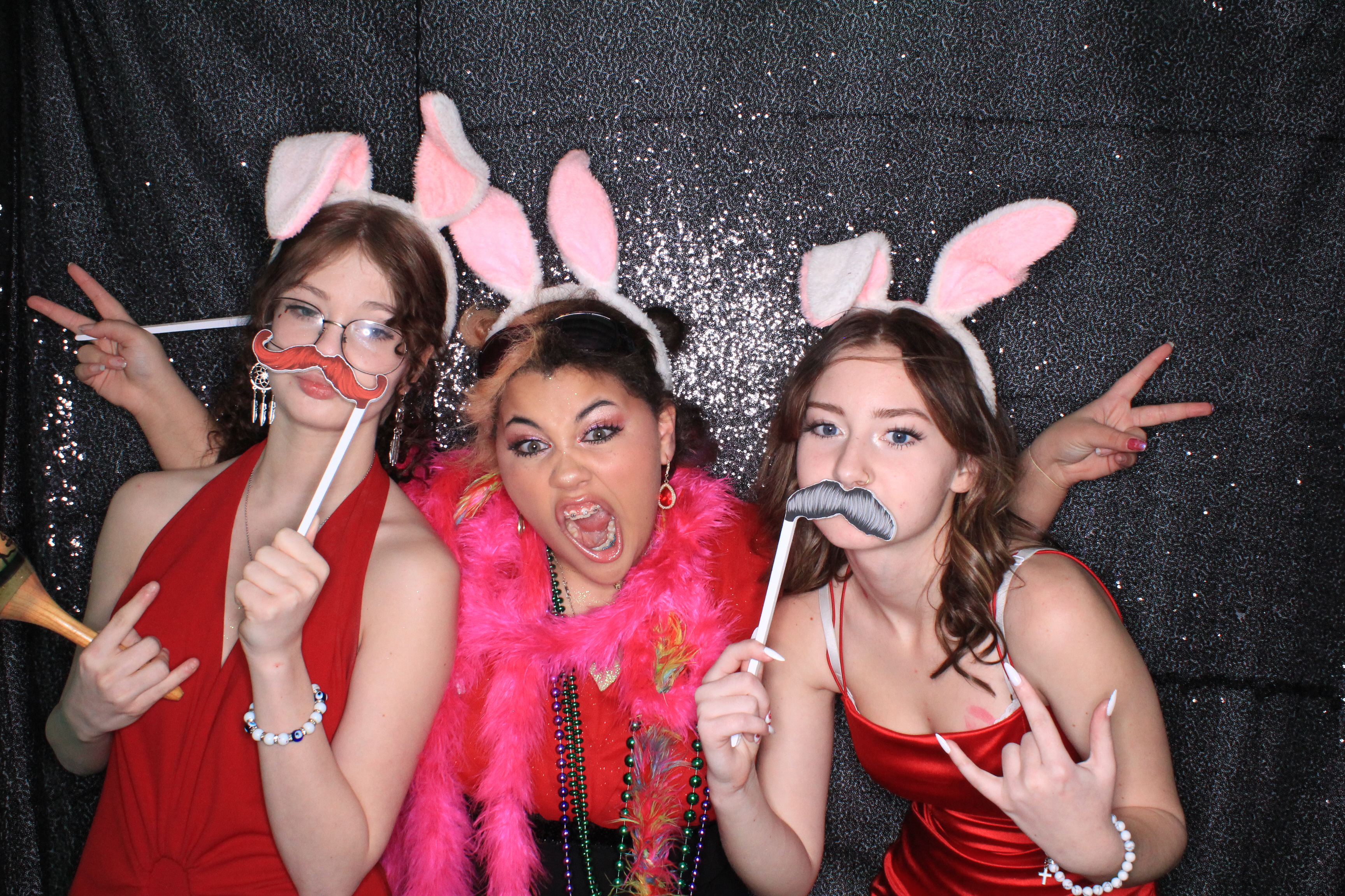 Valentine's Dance | View more photos from the event at gallery.photoboothbillings.com/u/PhotoBoothBillings/Valentines-Dance