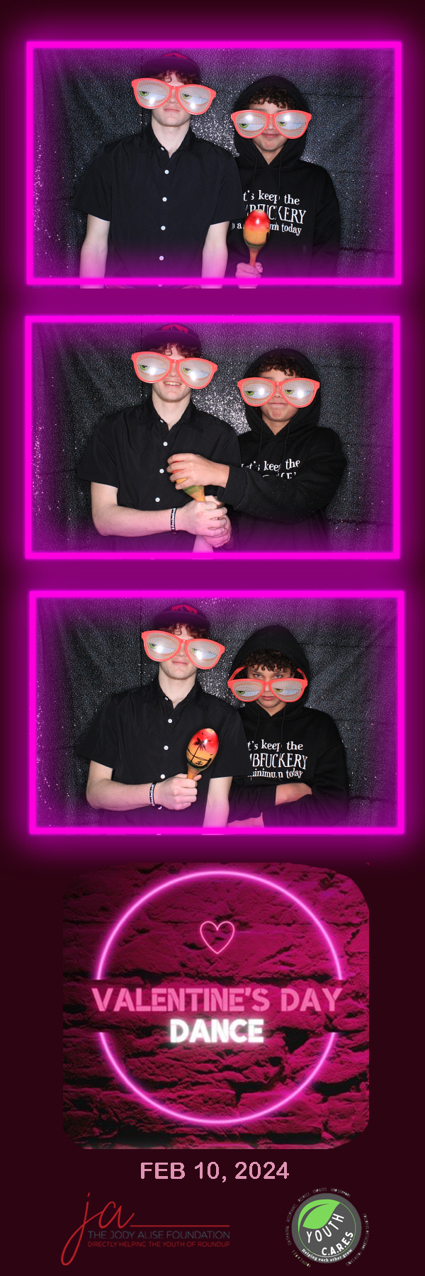 Valentine's Dance | View more photos from the event at gallery.photoboothbillings.com/u/PhotoBoothBillings/Valentines-Dance