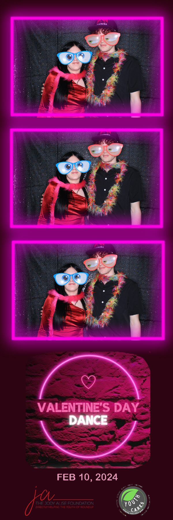 Valentine's Dance | View more photos from the event at gallery.photoboothbillings.com/u/PhotoBoothBillings/Valentines-Dance
