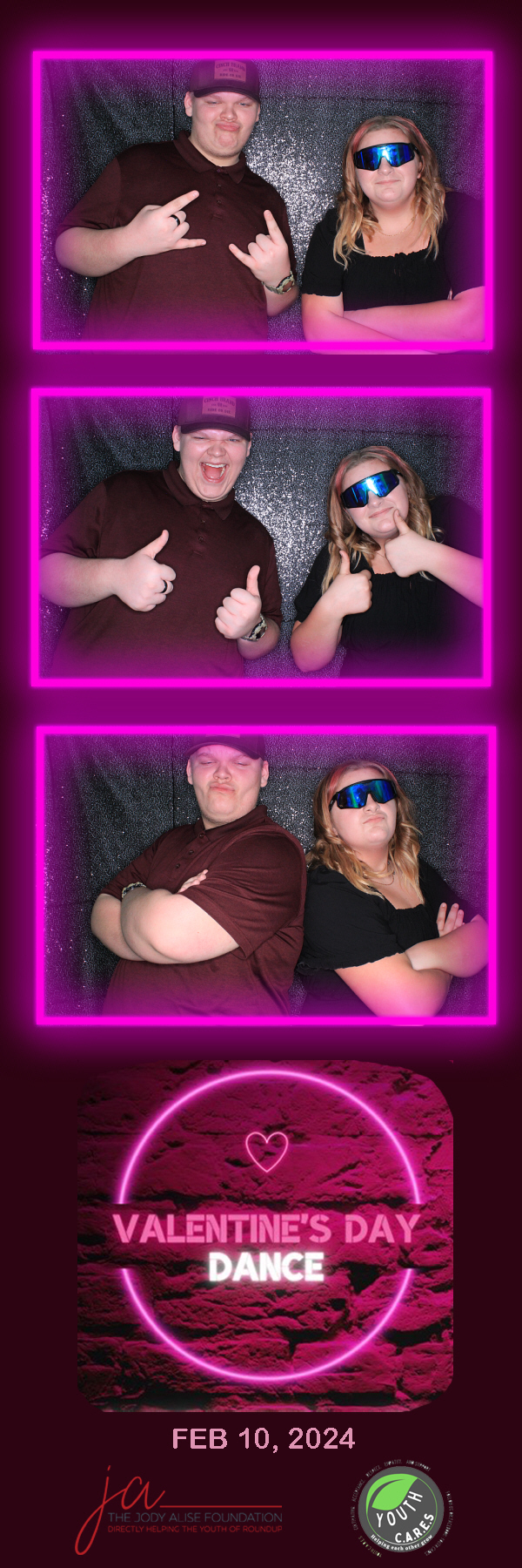 Valentine's Dance | View more photos from the event at gallery.photoboothbillings.com/u/PhotoBoothBillings/Valentines-Dance