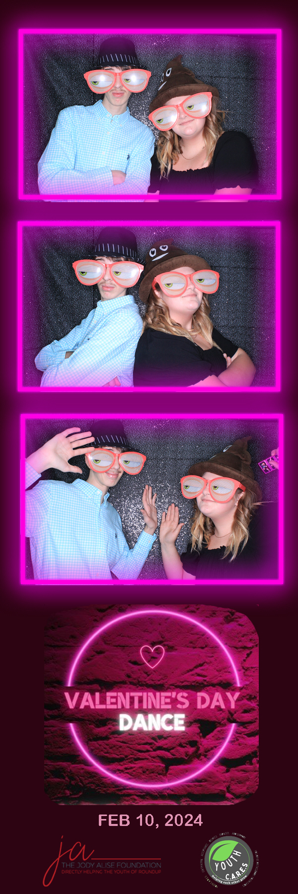 Valentine's Dance | View more photos from the event at gallery.photoboothbillings.com/u/PhotoBoothBillings/Valentines-Dance