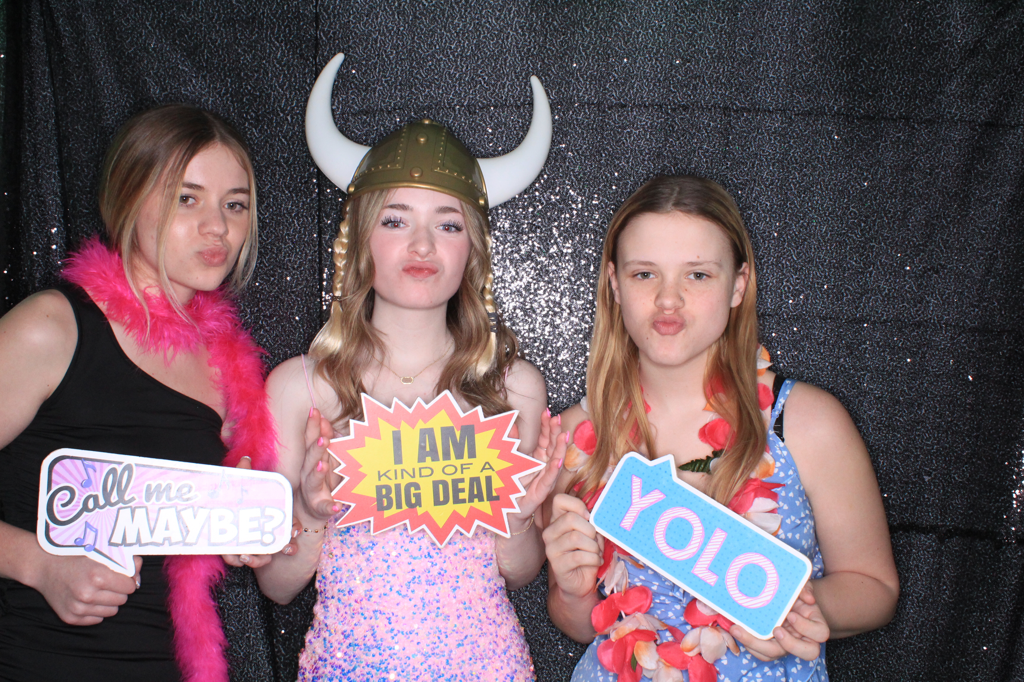 Valentine's Dance | View more photos from the event at gallery.photoboothbillings.com/u/PhotoBoothBillings/Valentines-Dance