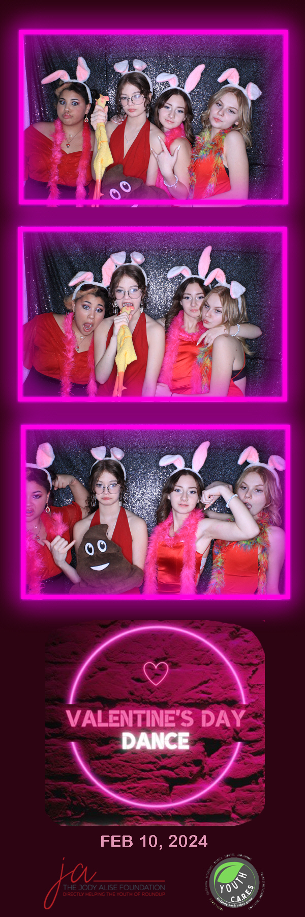 Valentine's Dance | View more photos from the event at gallery.photoboothbillings.com/u/PhotoBoothBillings/Valentines-Dance