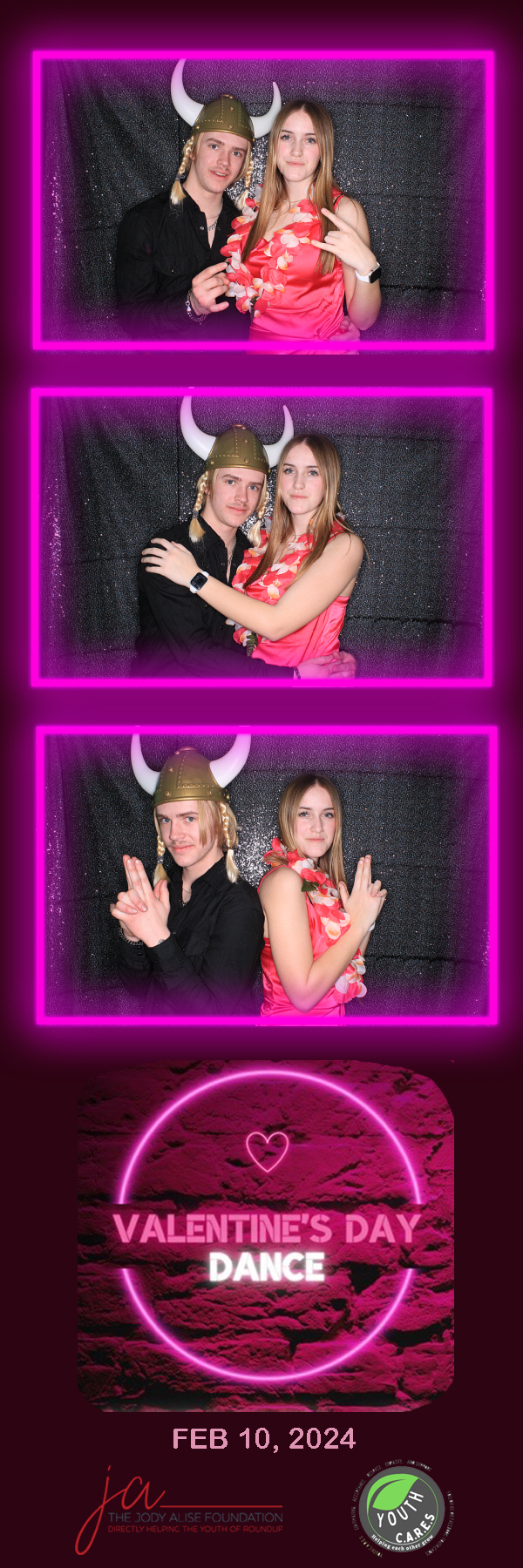 Valentine's Dance | View more photos from the event at gallery.photoboothbillings.com/u/PhotoBoothBillings/Valentines-Dance