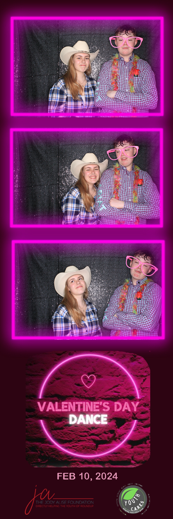 Valentine's Dance | View more photos from the event at gallery.photoboothbillings.com/u/PhotoBoothBillings/Valentines-Dance
