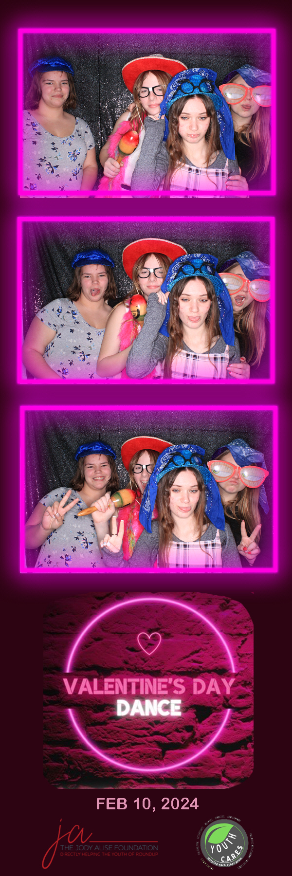 Valentine's Dance | View more photos from the event at gallery.photoboothbillings.com/u/PhotoBoothBillings/Valentines-Dance