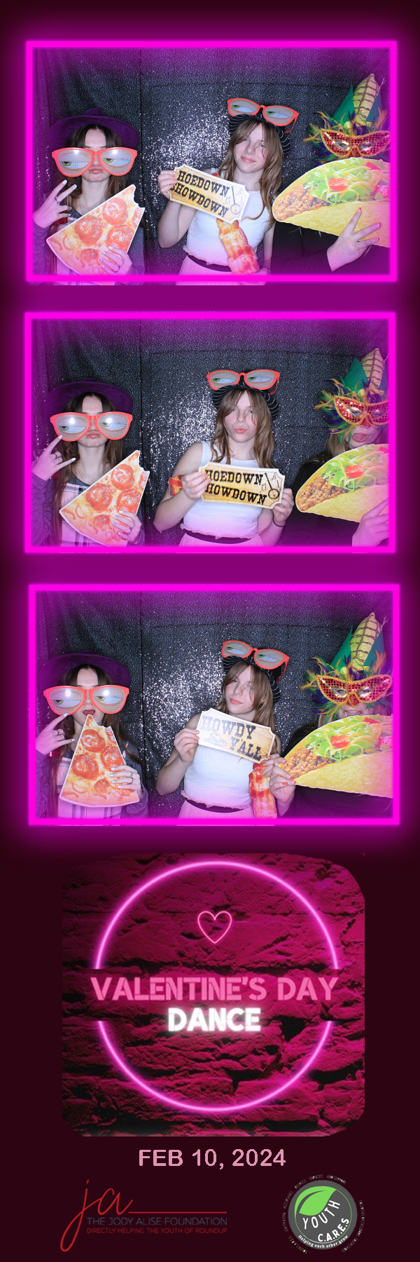 Valentine's Dance | View more photos from the event at gallery.photoboothbillings.com/u/PhotoBoothBillings/Valentines-Dance