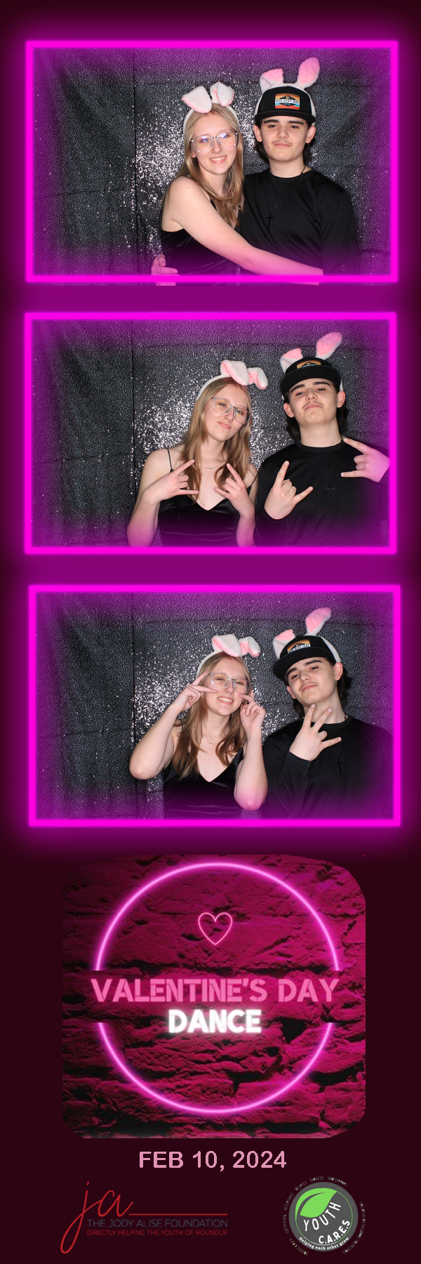 Valentine's Dance | View more photos from the event at gallery.photoboothbillings.com/u/PhotoBoothBillings/Valentines-Dance