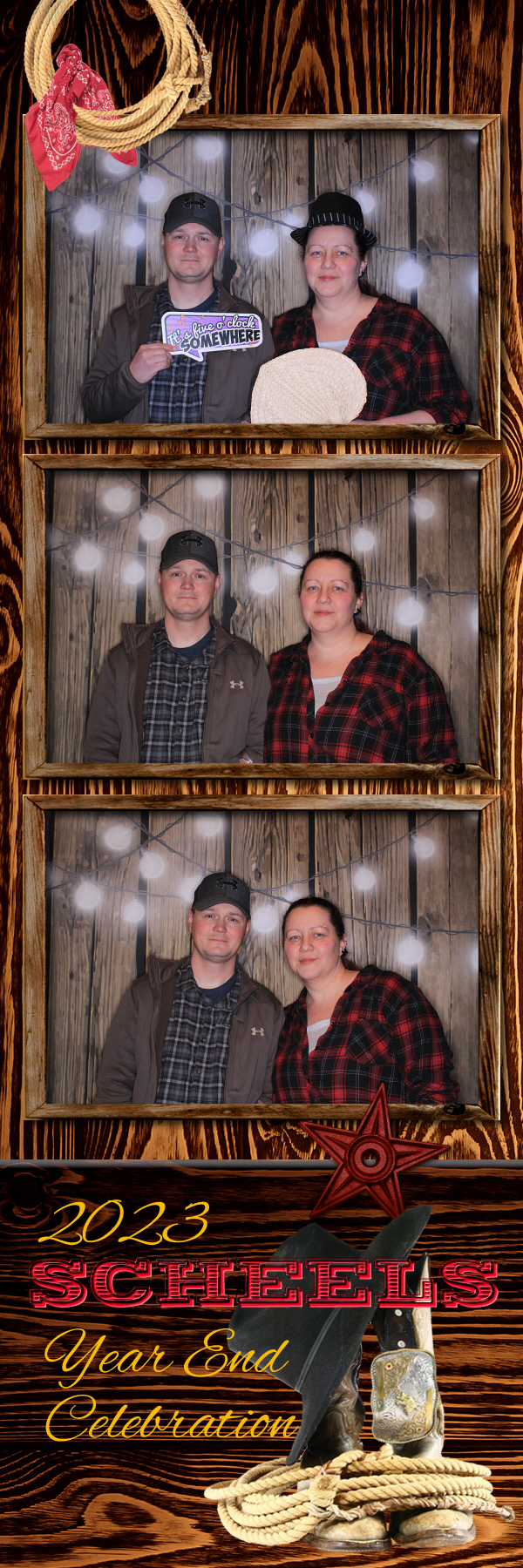 Year End Party | View more photos from the event at gallery.photoboothbillings.com/u/PhotoBoothBillings/Year-End-Party-0