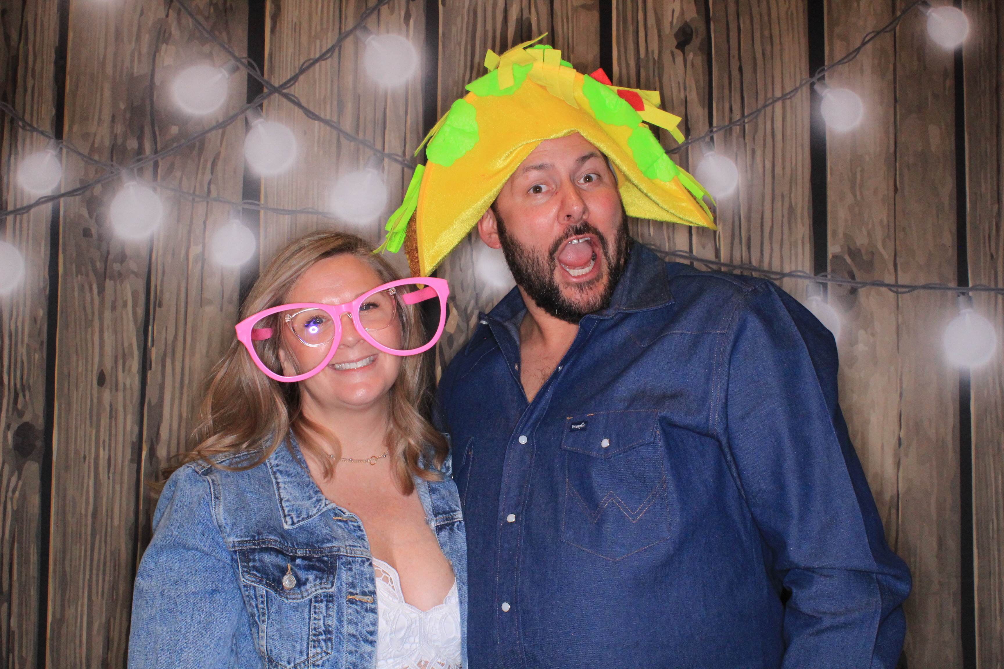 Year End Party | View more photos from the event at gallery.photoboothbillings.com/u/PhotoBoothBillings/Year-End-Party-0