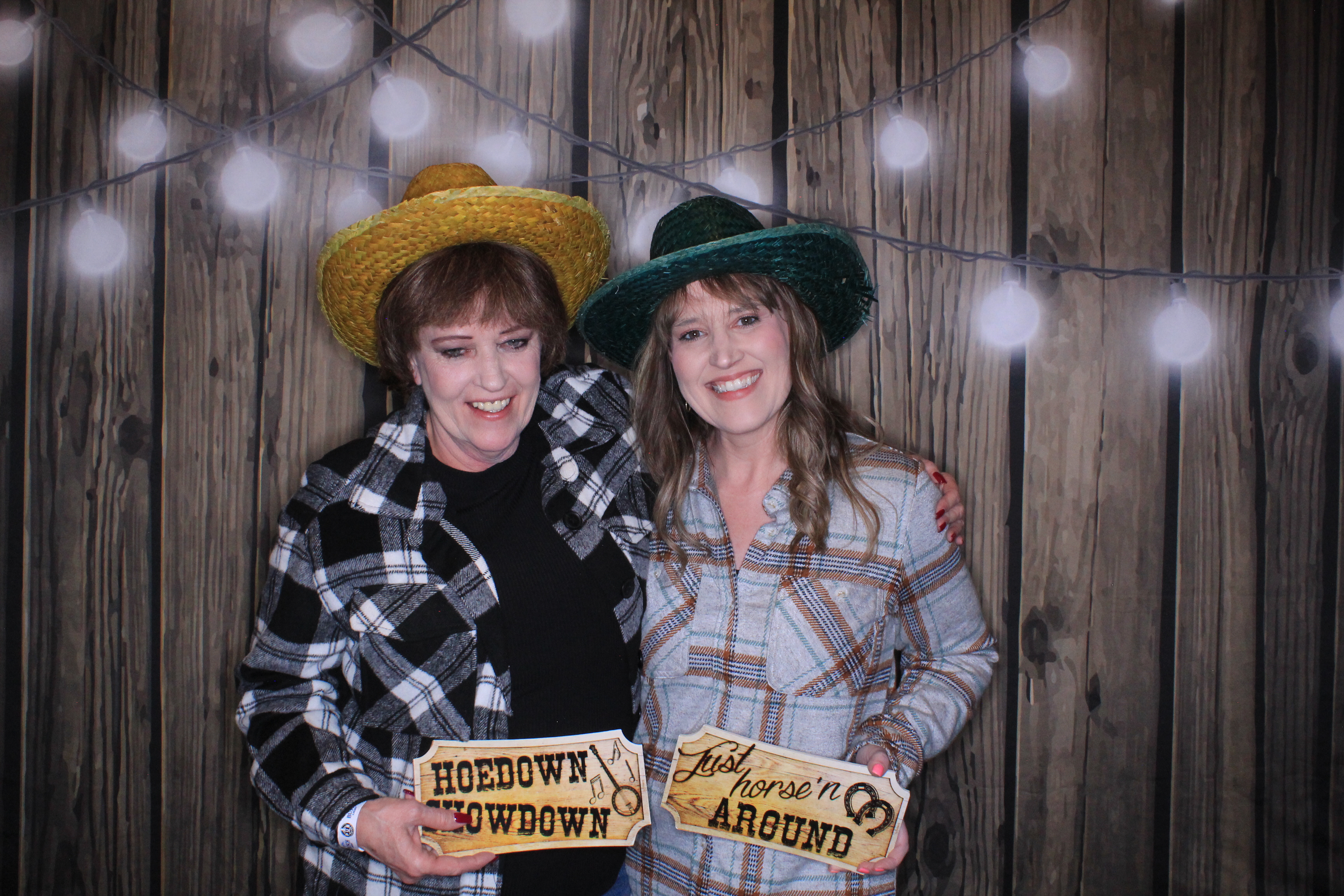 Year End Party | View more photos from the event at gallery.photoboothbillings.com/u/PhotoBoothBillings/Year-End-Party-0