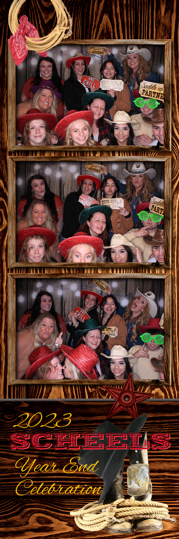Year End Party | View more photos from the event at gallery.photoboothbillings.com/u/PhotoBoothBillings/Year-End-Party-0
