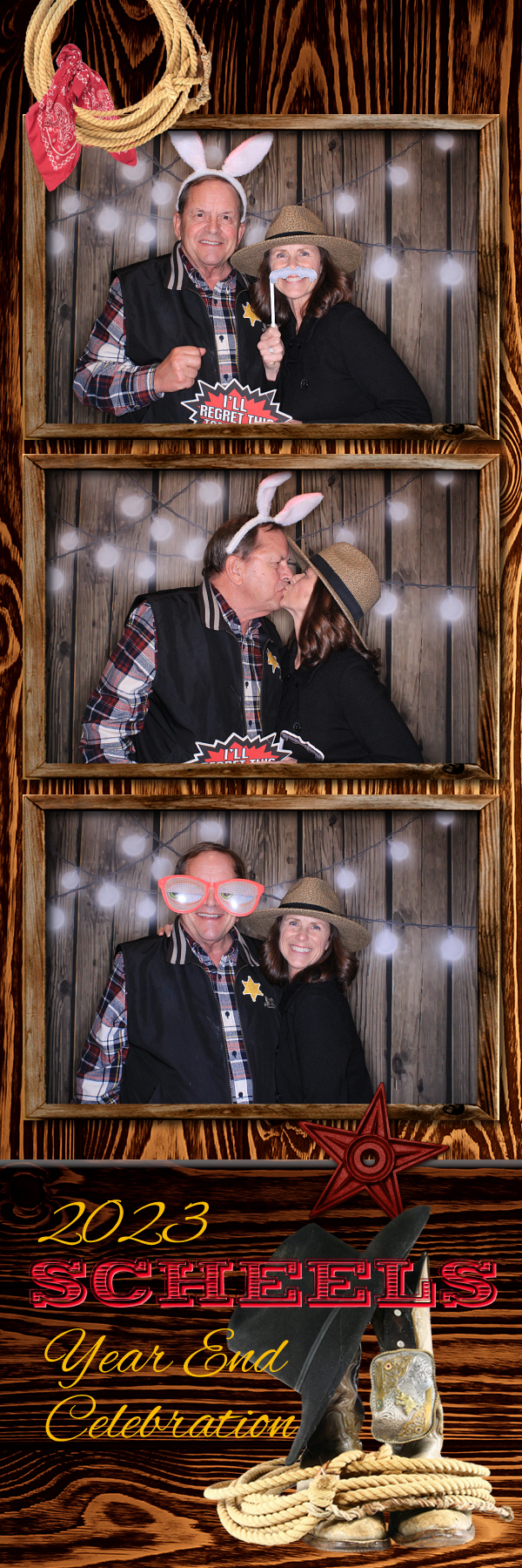 Year End Party | View more photos from the event at gallery.photoboothbillings.com/u/PhotoBoothBillings/Year-End-Party-0