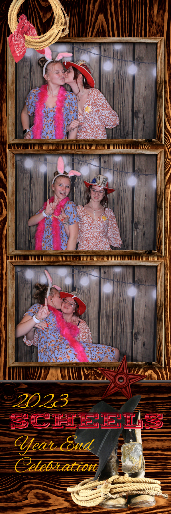 Year End Party | View more photos from the event at gallery.photoboothbillings.com/u/PhotoBoothBillings/Year-End-Party-0