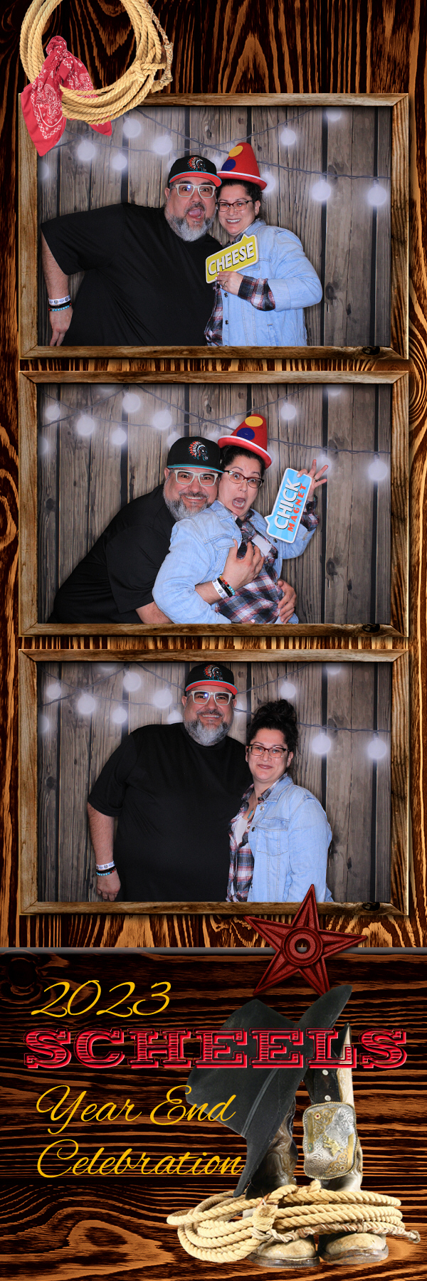 Year End Party | View more photos from the event at gallery.photoboothbillings.com/u/PhotoBoothBillings/Year-End-Party-0