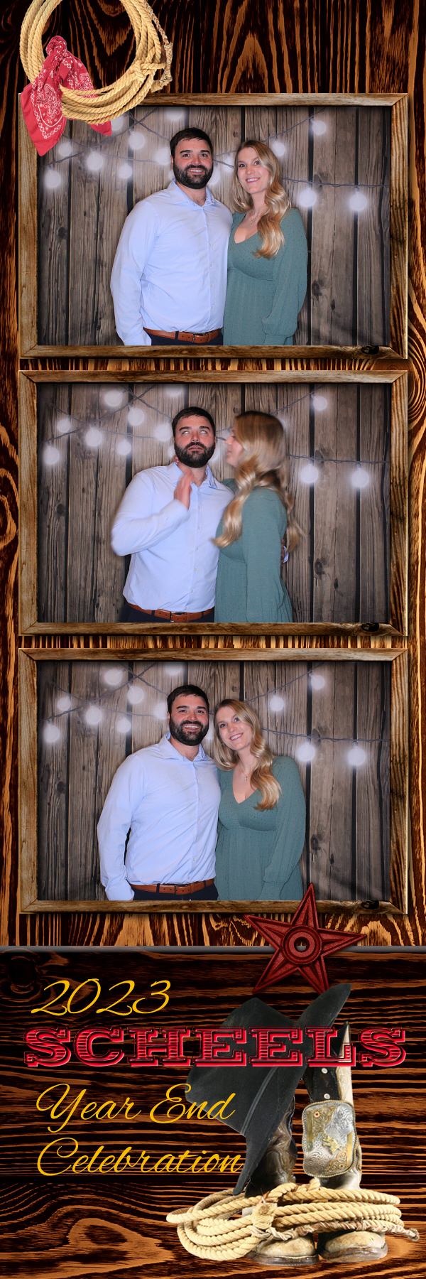 Year End Party | View more photos from the event at gallery.photoboothbillings.com/u/PhotoBoothBillings/Year-End-Party-0