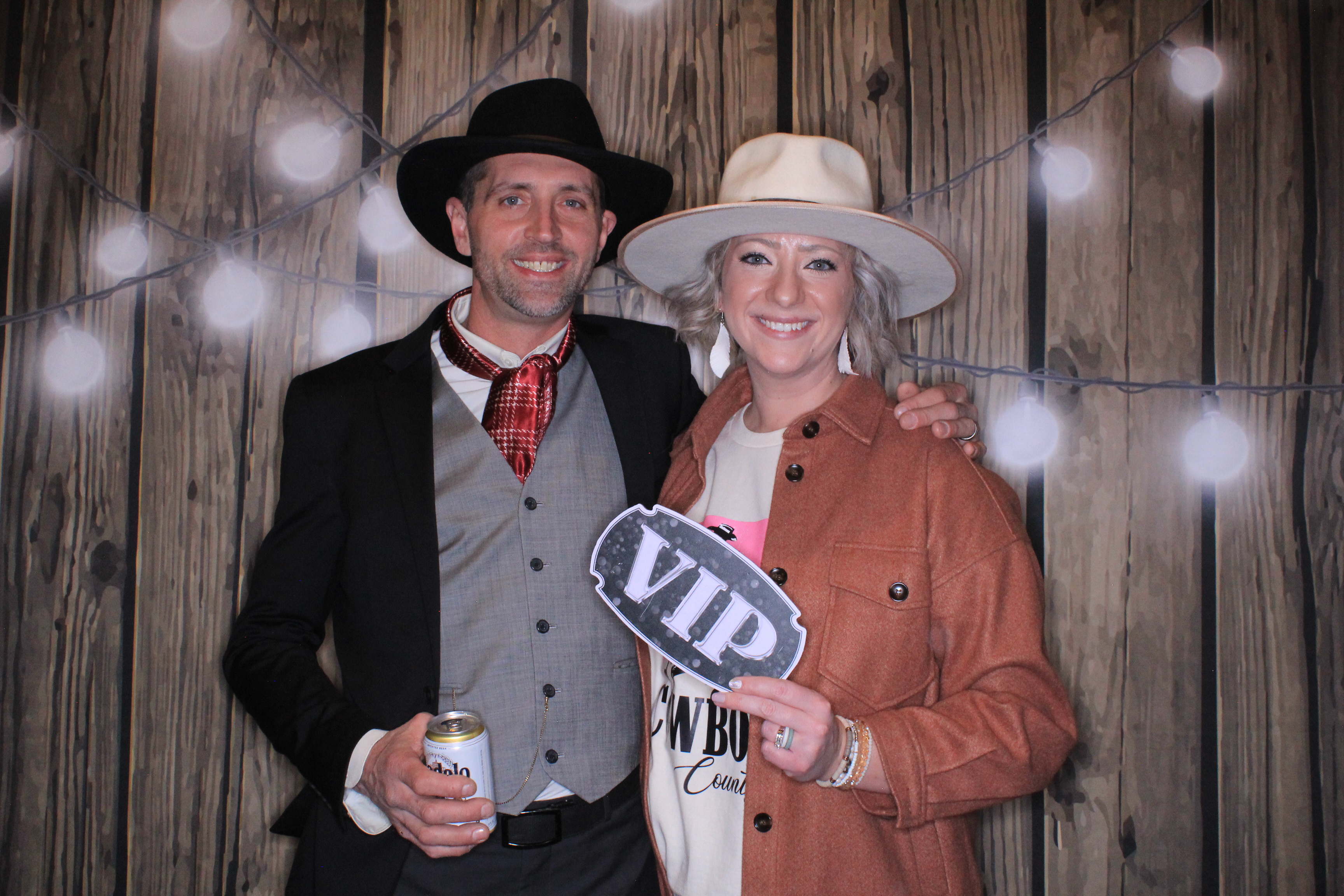 Year End Party | View more photos from the event at gallery.photoboothbillings.com/u/PhotoBoothBillings/Year-End-Party-0