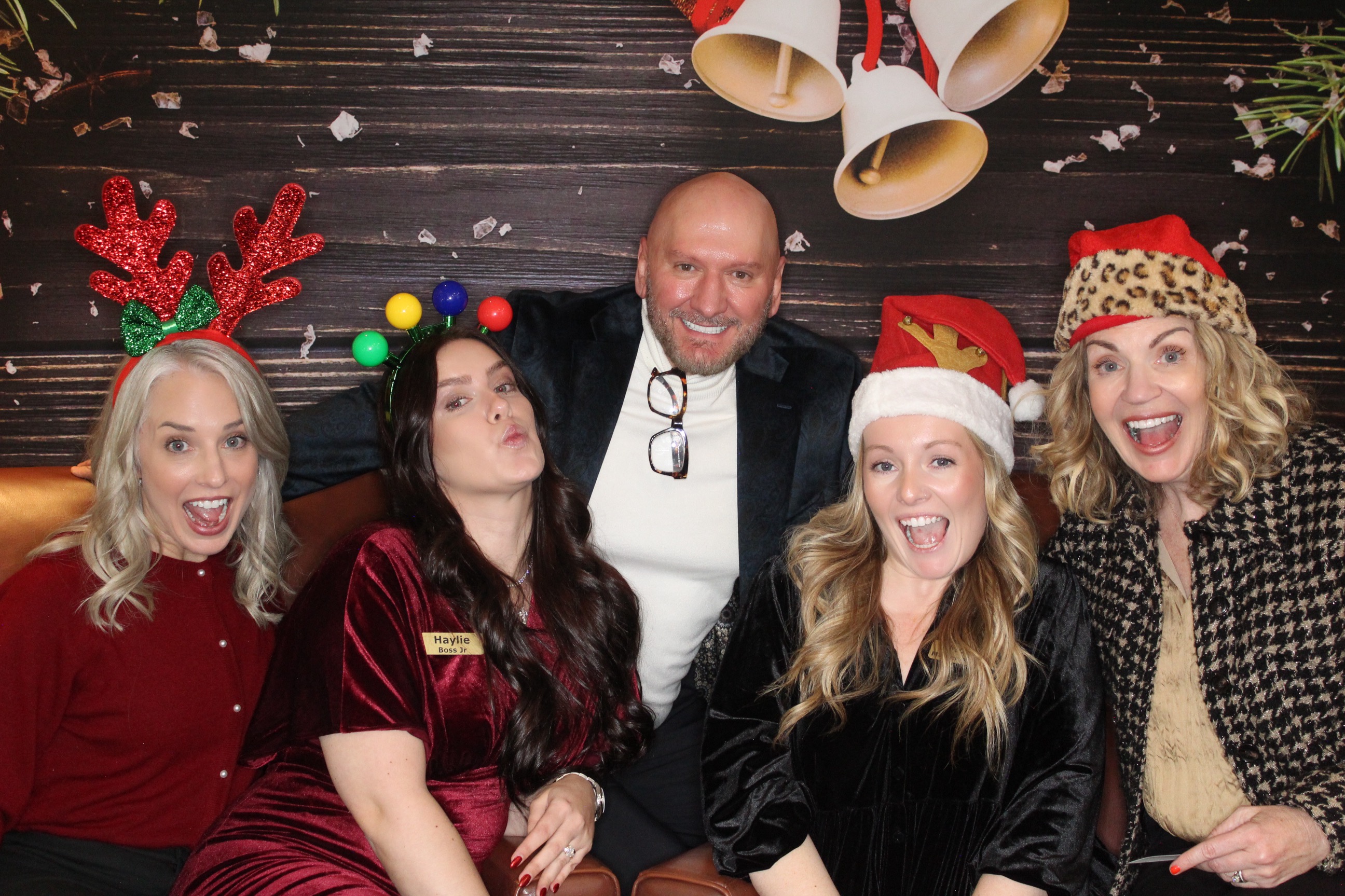 Goldsmith Gallery Holiday Party | View more photos from the event at gallery.photoboothbillings.com/u/PhotoBoothBillings/Goldsmith-Gallery-Holiday-Party