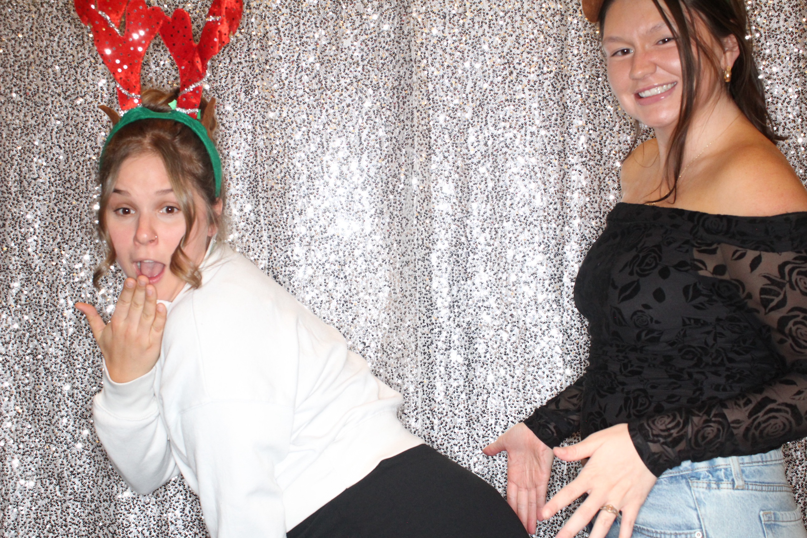 KNLC Christmas Party | View more photos from the event at gallery.photoboothbillings.com/u/PhotoBoothBillings/KNLC-Christmas-Party