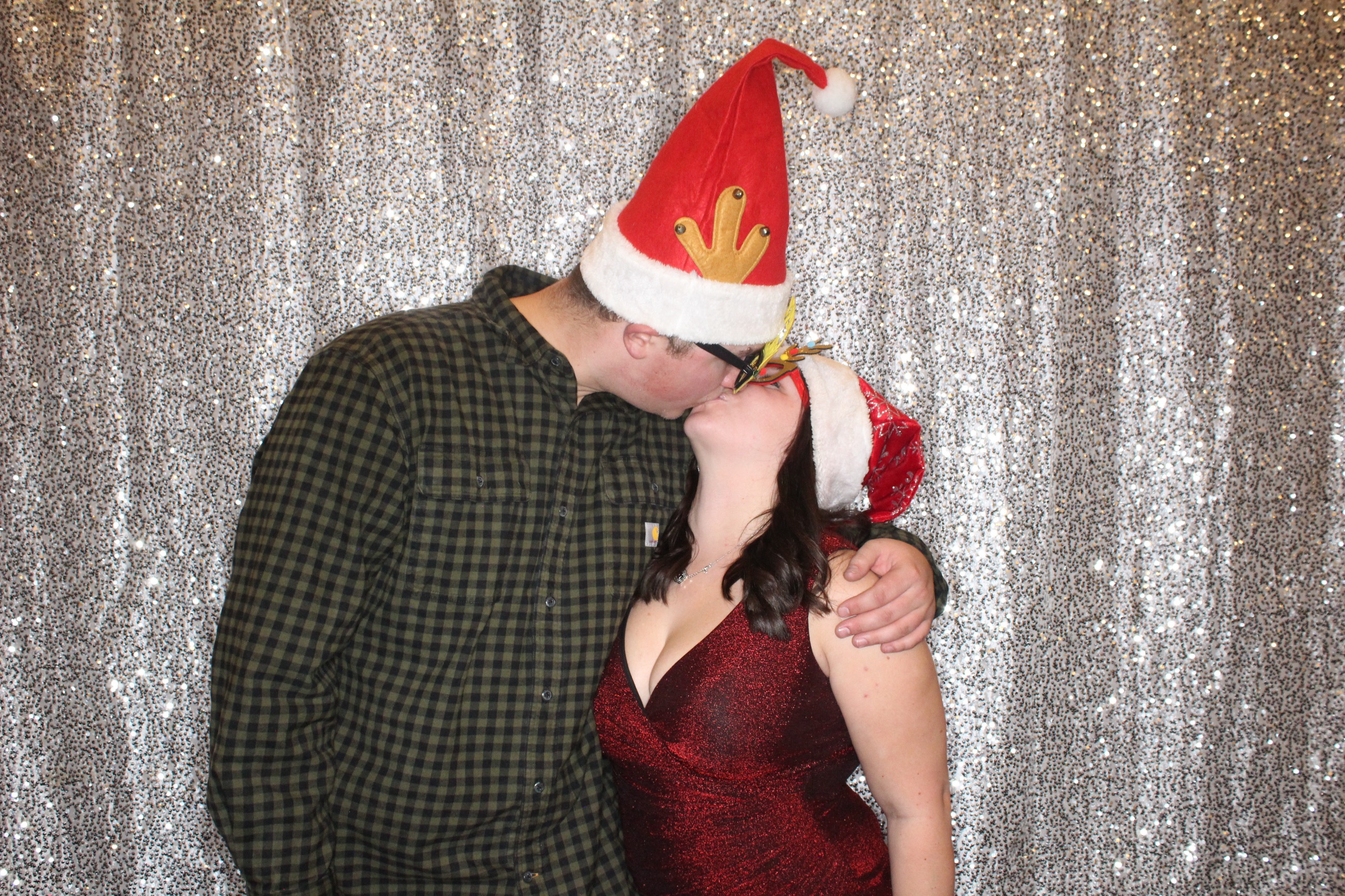 KNLC Christmas Party | View more photos from the event at gallery.photoboothbillings.com/u/PhotoBoothBillings/KNLC-Christmas-Party