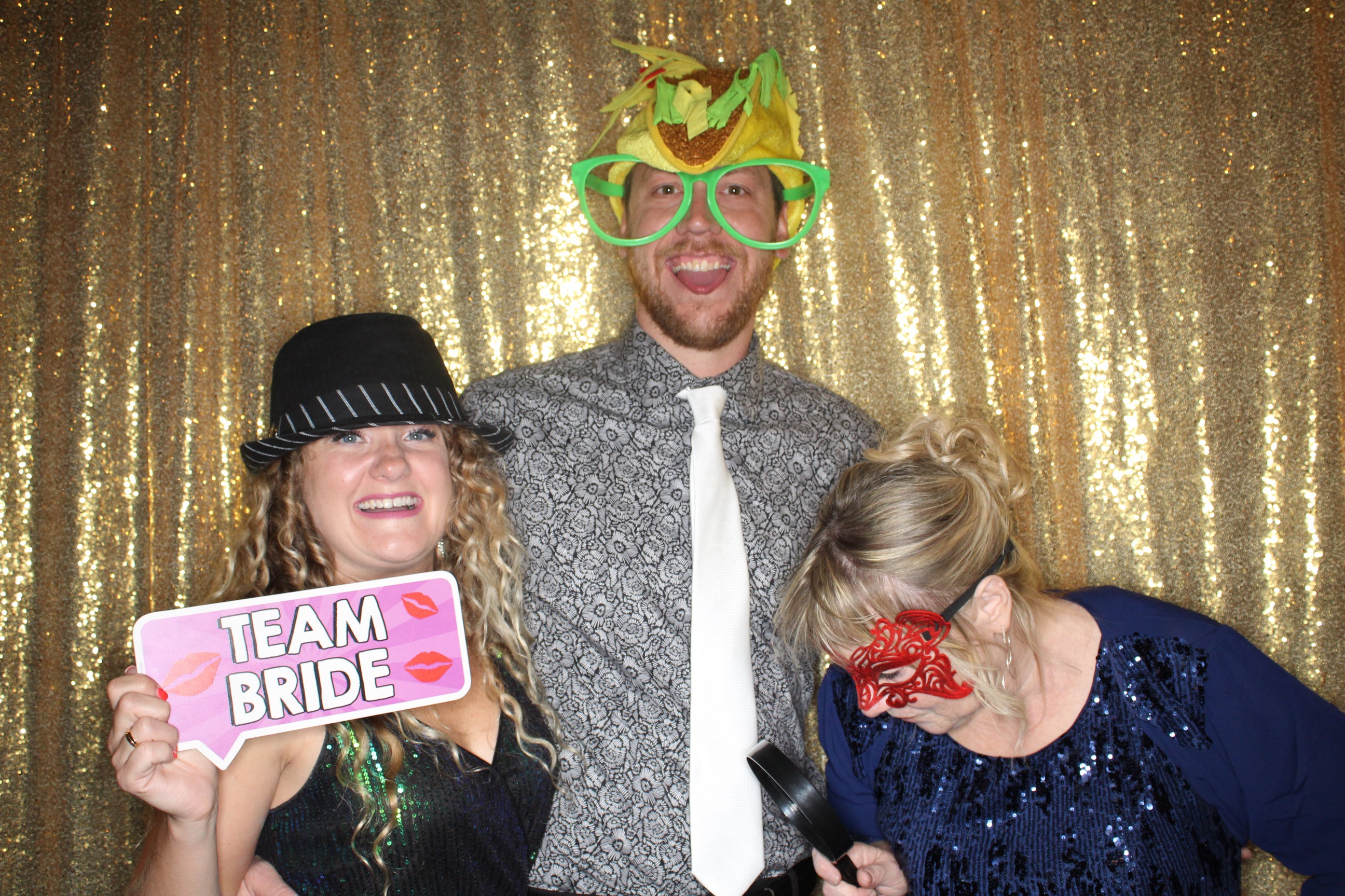 McKenzie and Michael's Wedding | View more photos from the event at gallery.photoboothbillings.com/u/PhotoBoothBillings/McKenzie-and-Michaels-Wedding