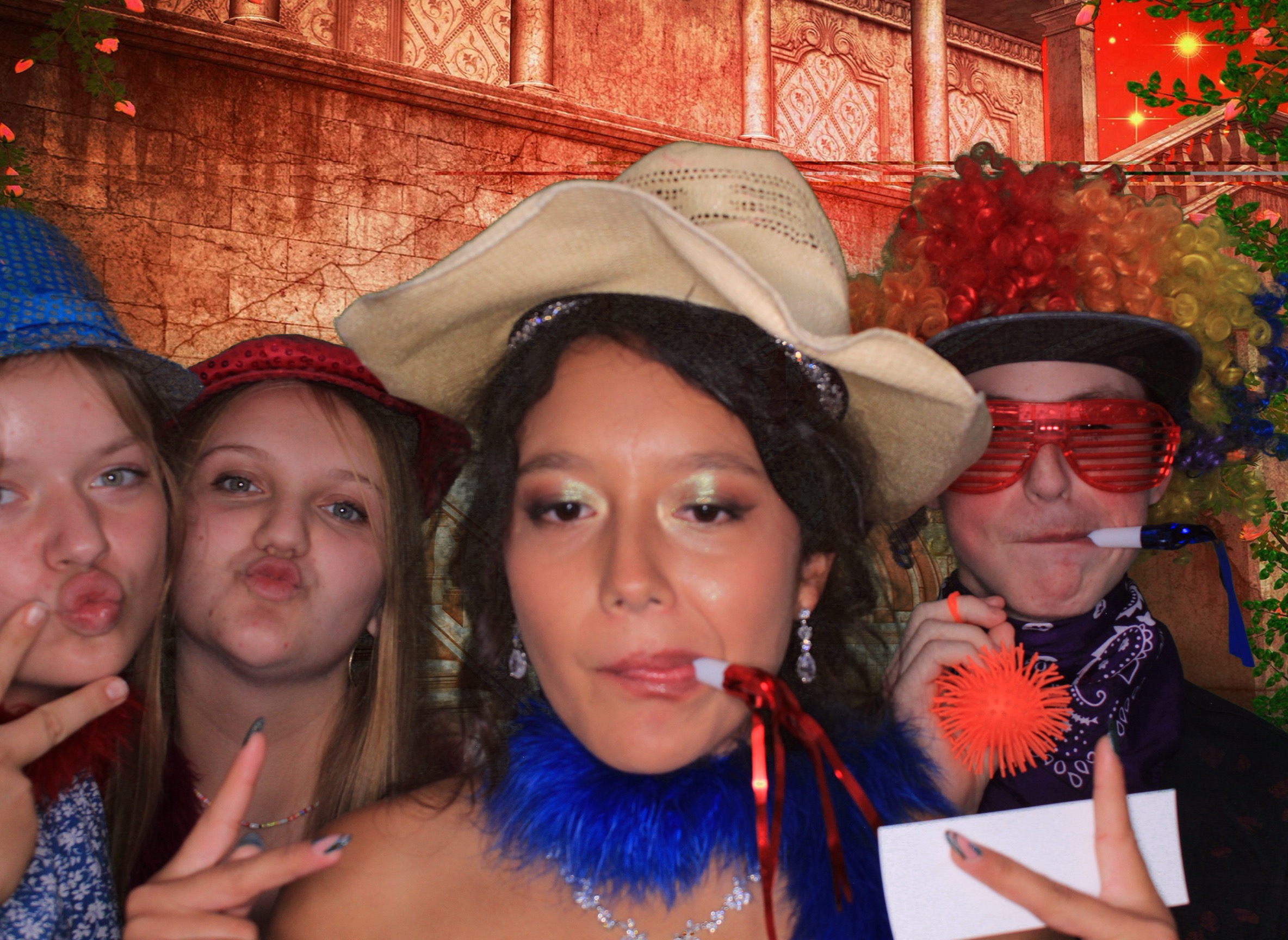 Nadezhda's Quinceanera  | View more photos from the event at gallery.photoboothbillings.com/u/PhotoBoothBillings/Nadezhdas-Quinceanera