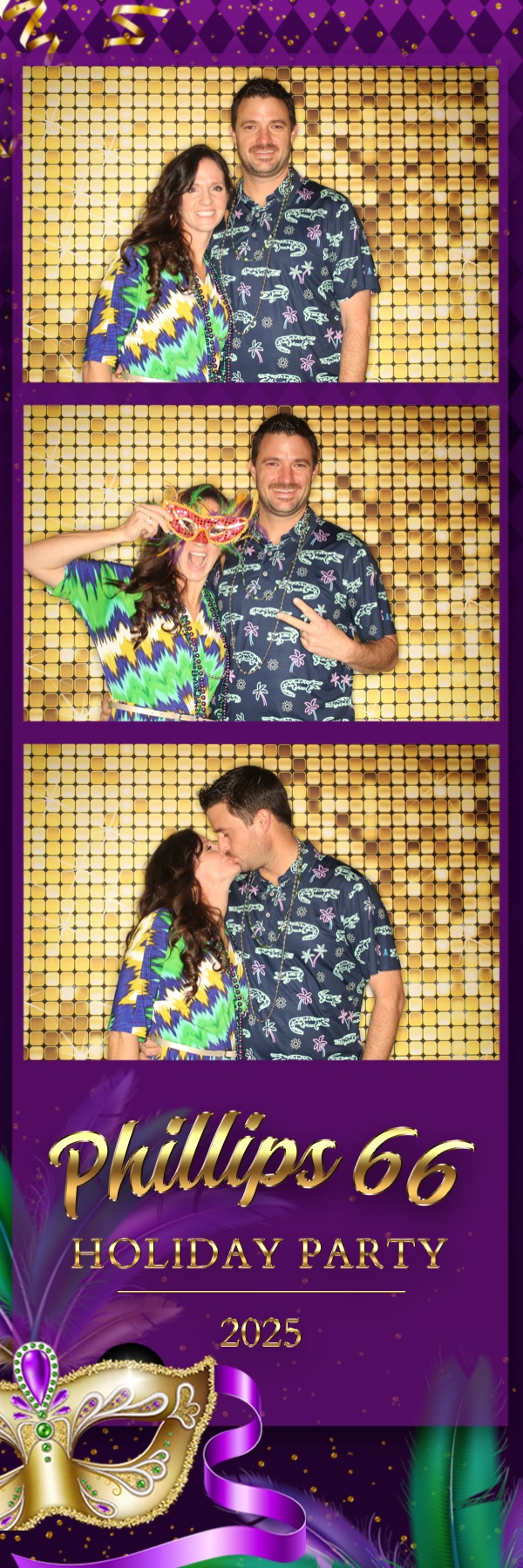 Phillips 66 Holiday Party | View more photos from the event at gallery.photoboothbillings.com/u/PhotoBoothBillings/Phillips-66-Holiday-Party-0