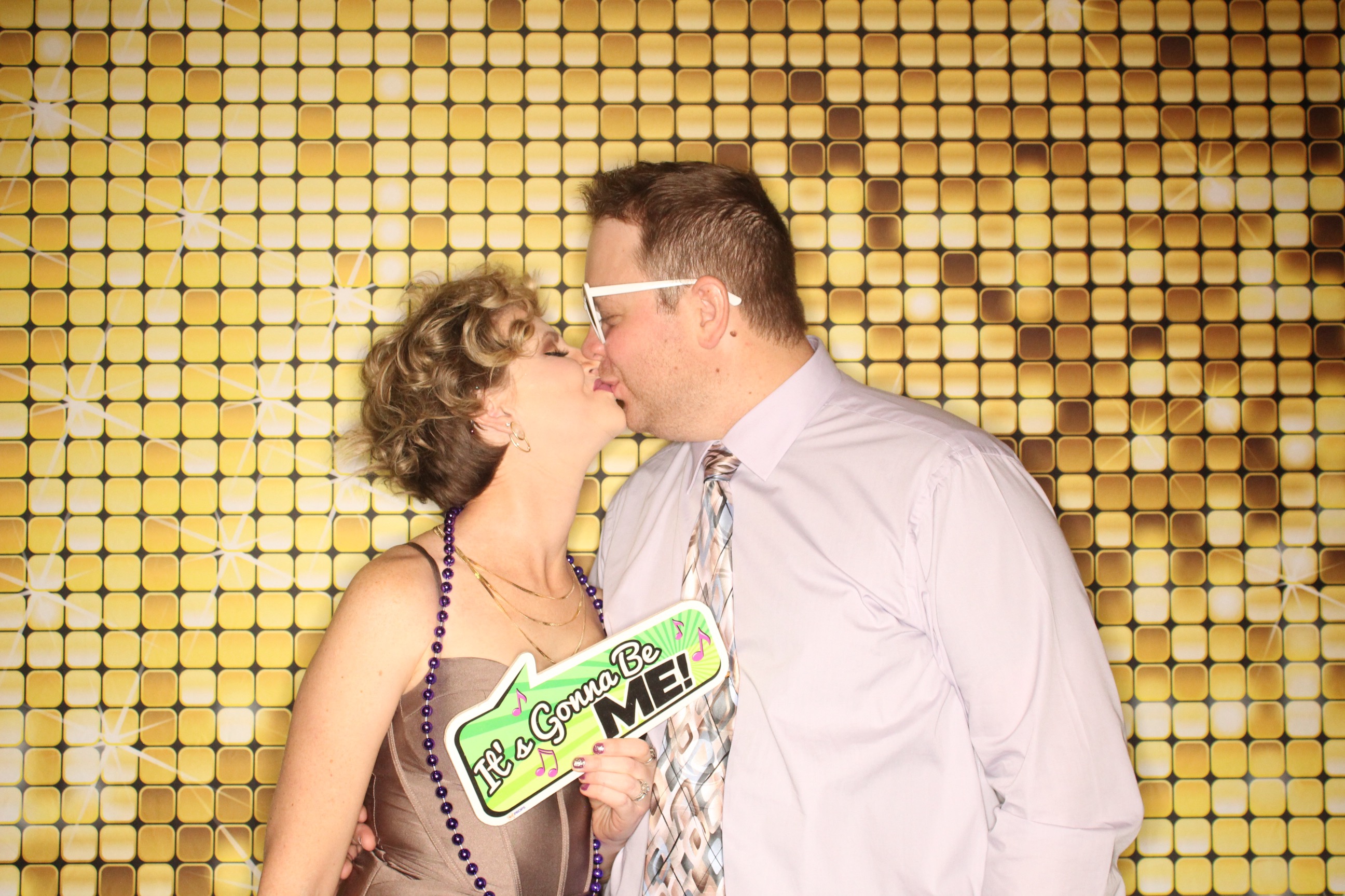Phillips 66 Holiday Party | View more photos from the event at gallery.photoboothbillings.com/u/PhotoBoothBillings/Phillips-66-Holiday-Party-0