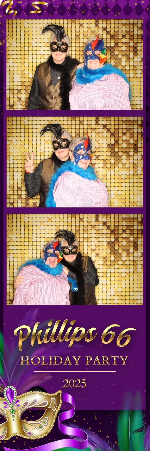 Phillips 66 Holiday Party | View more photos from the event at gallery.photoboothbillings.com/u/PhotoBoothBillings/Phillips-66-Holiday-Party-0